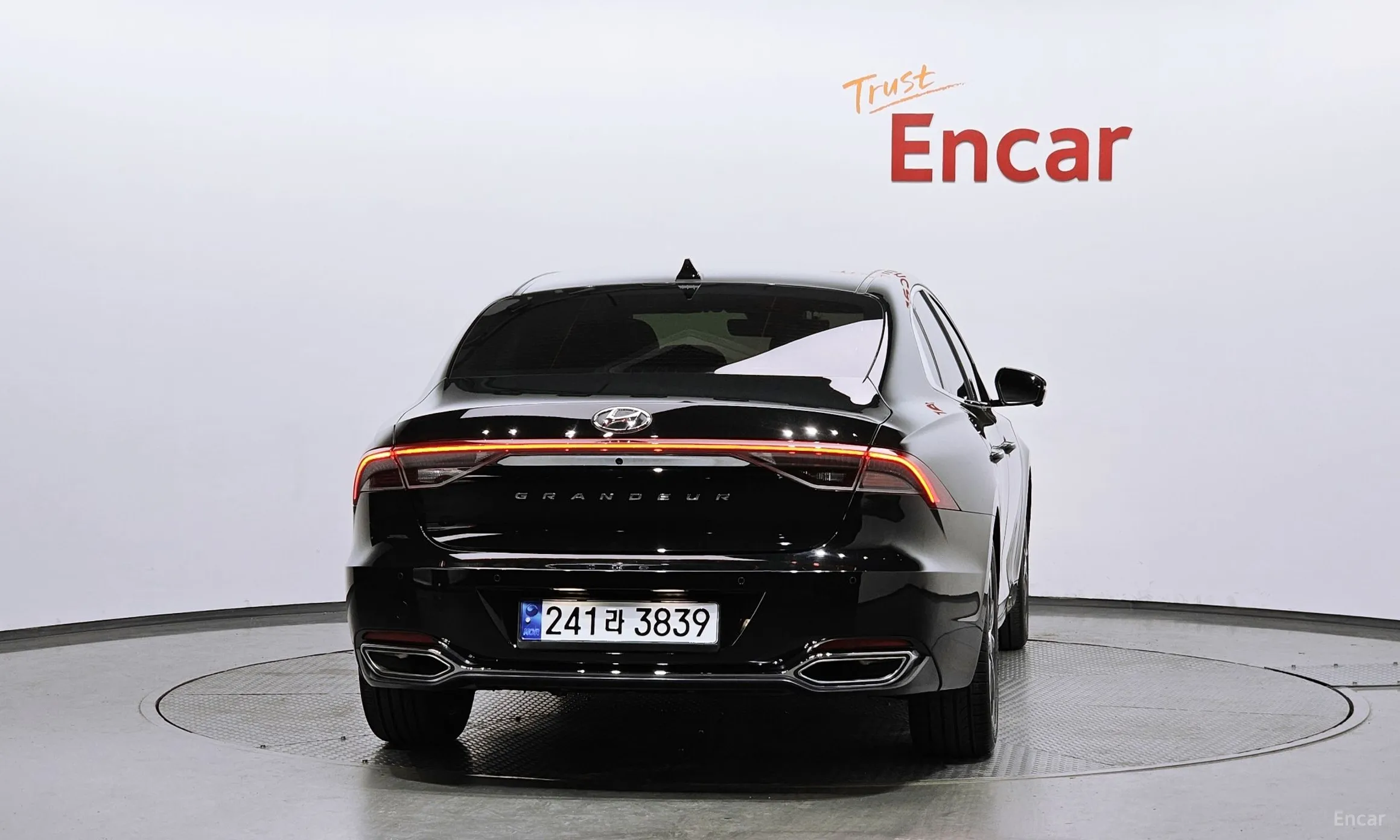 Hyundai Grandeur IG превью 3