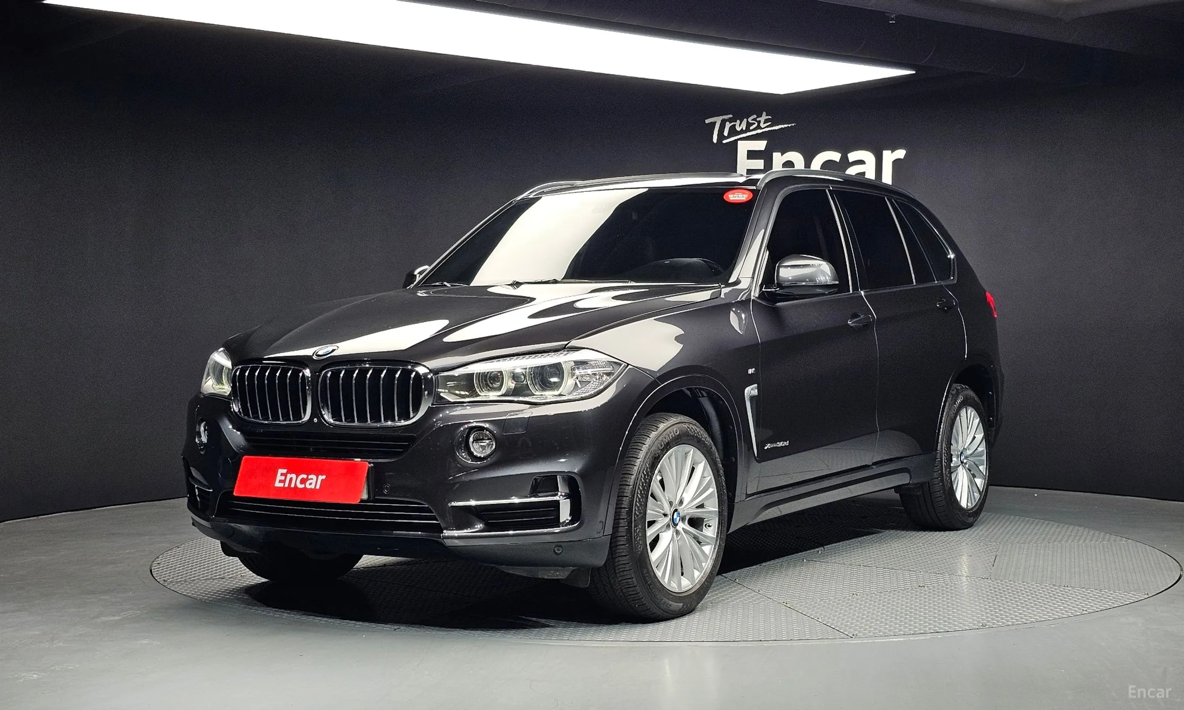 X5 (F15)