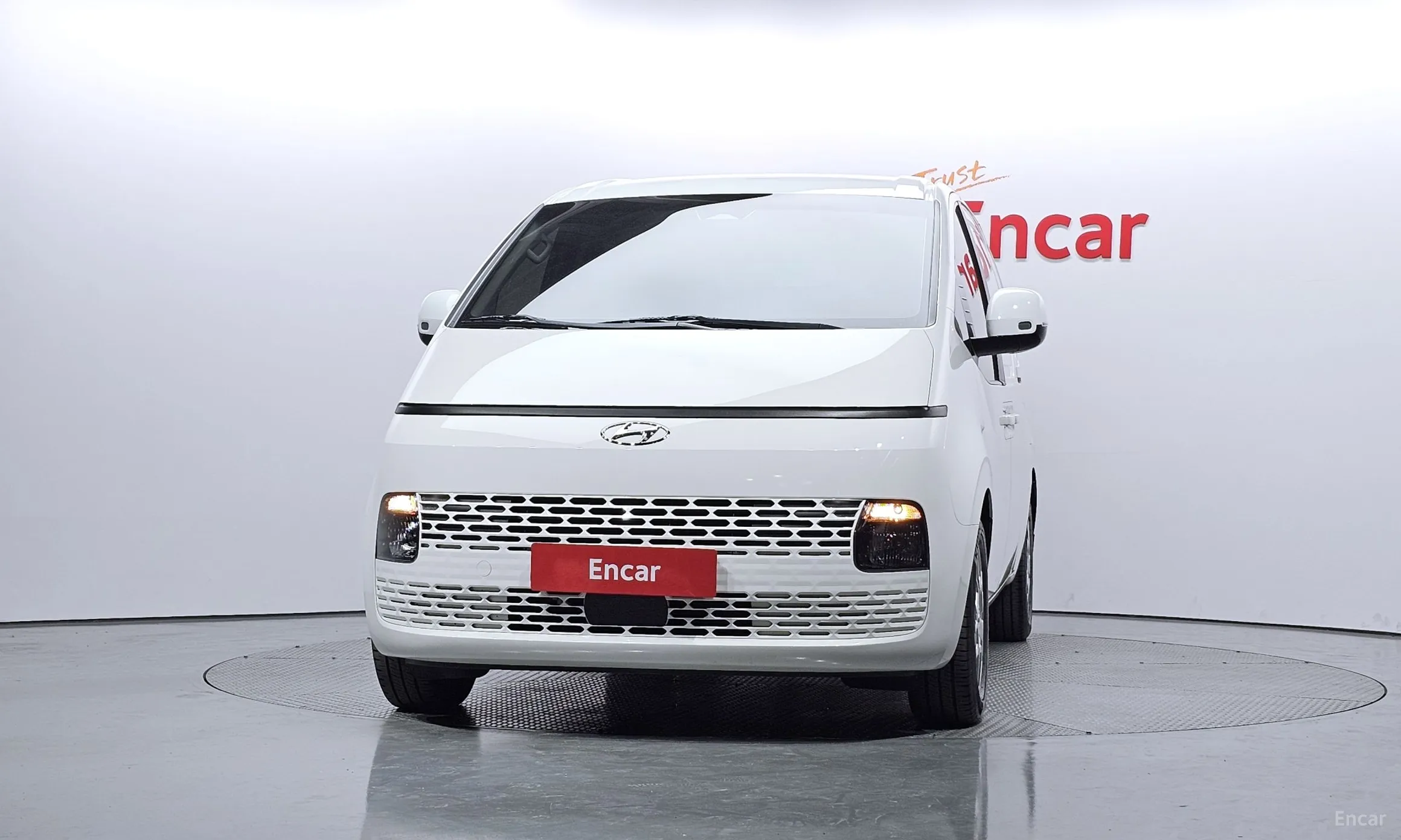 Hyundai Staria превью 2