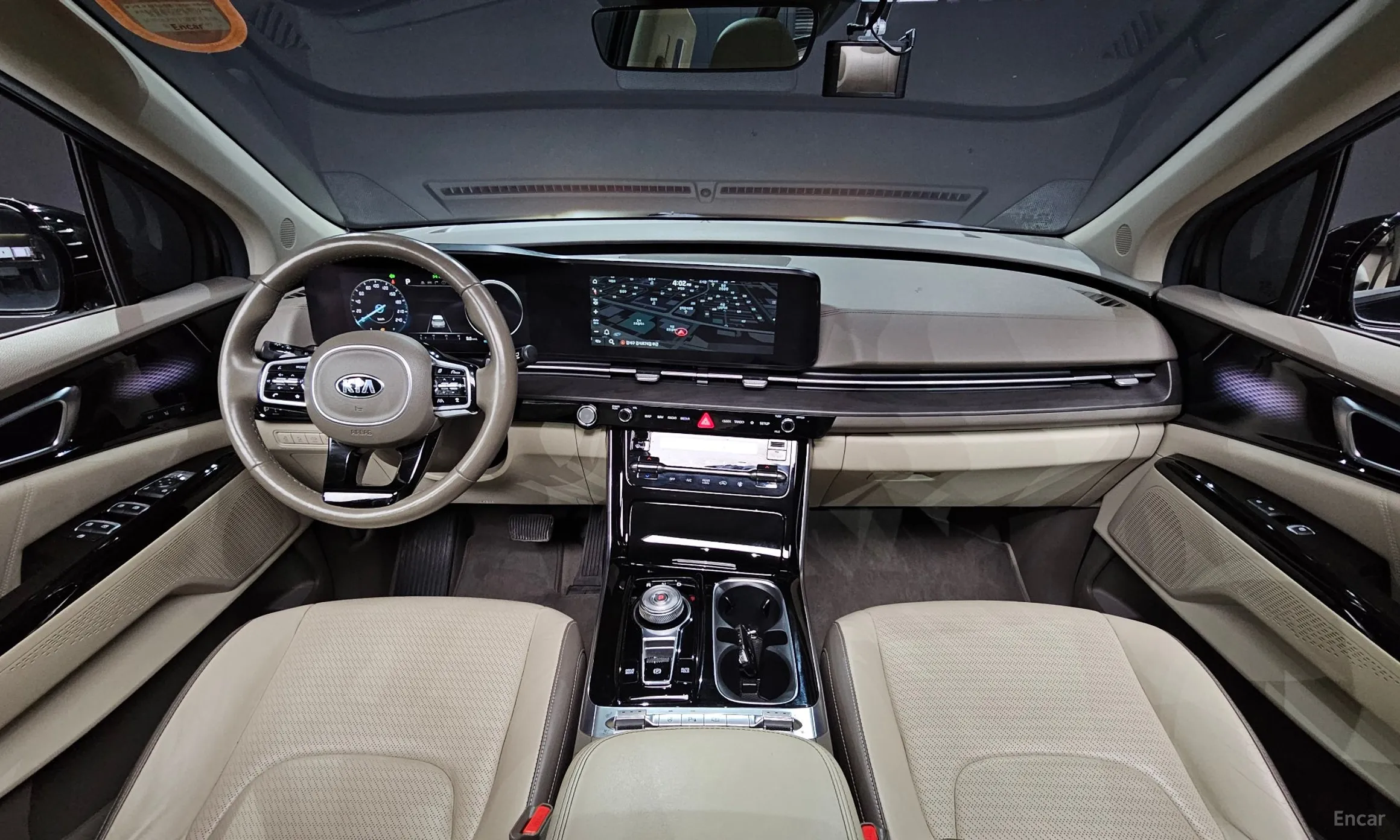 Kia Carnival Gen 4 превью 4