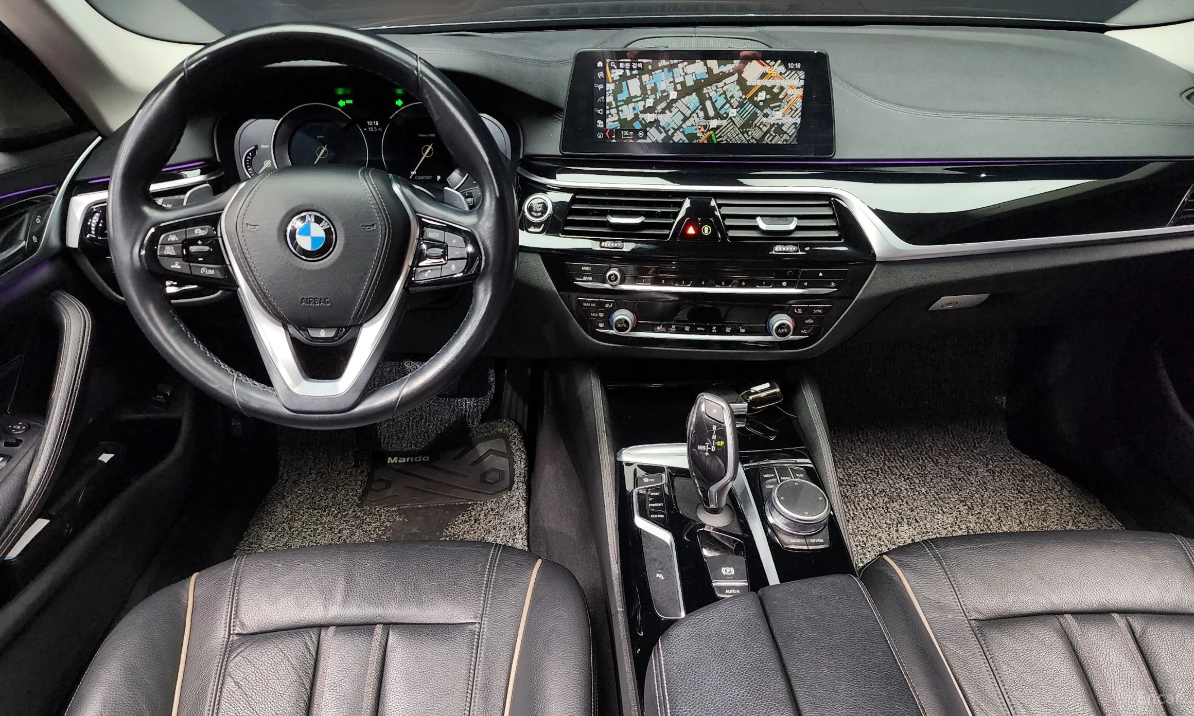 BMW 5 Series (G30) превью 4
