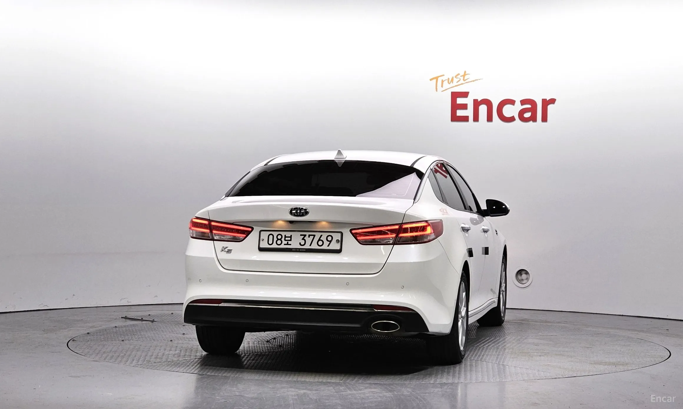 Kia K5 2nd Generation превью 3