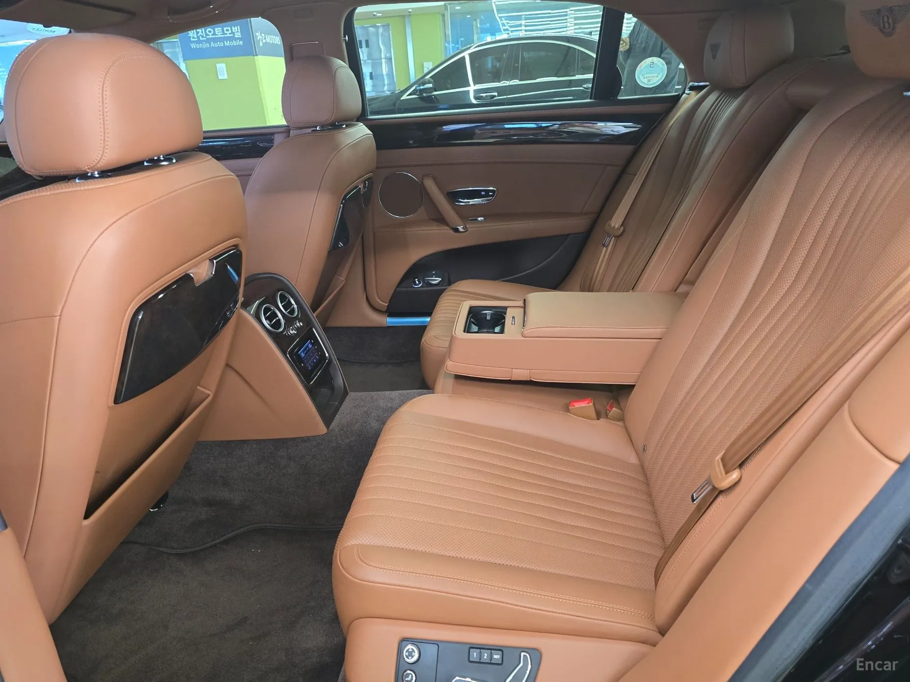 Bentley Flying Spur 2nd Generation превью 5