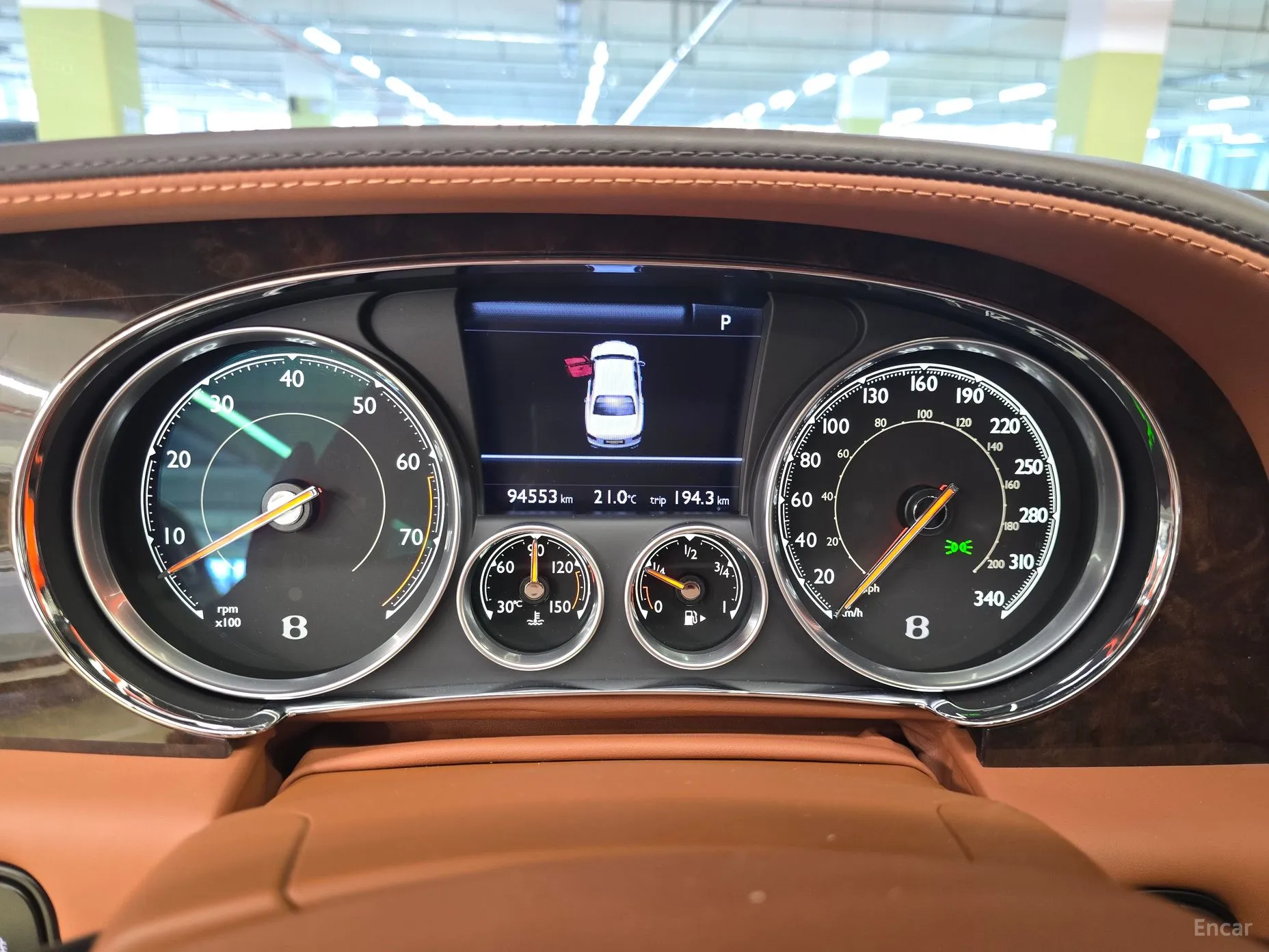 Bentley Flying Spur 2nd Generation превью 7