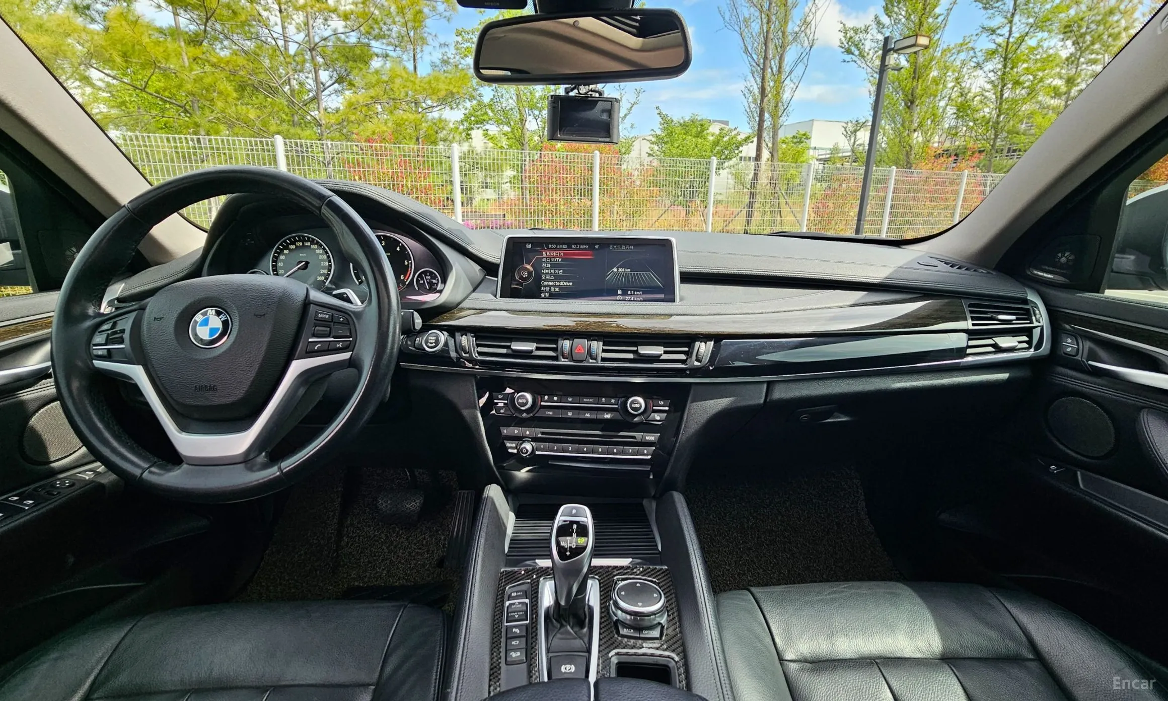 BMW X6 (F16) превью 4