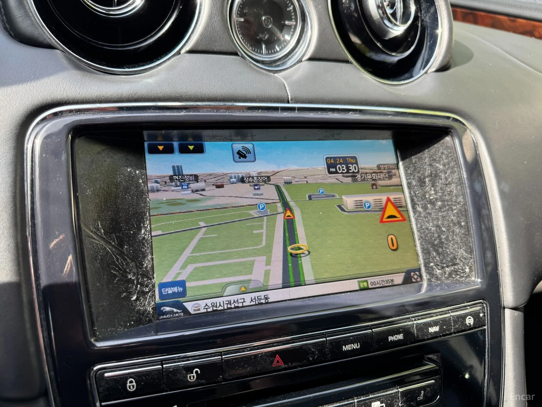 Jaguar All New XJ превью 10