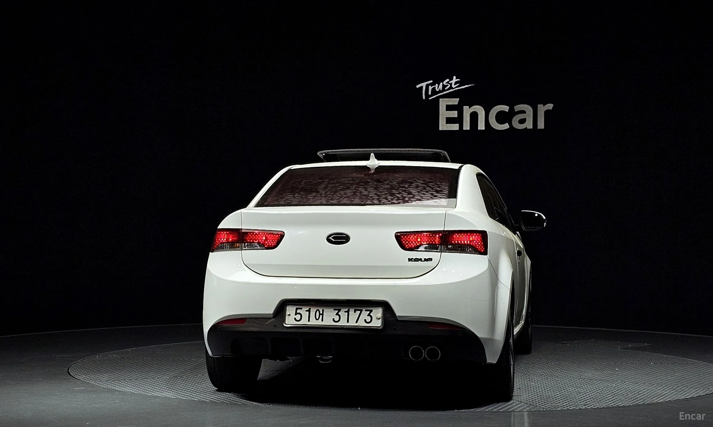 Kia Forte Coop превью 3
