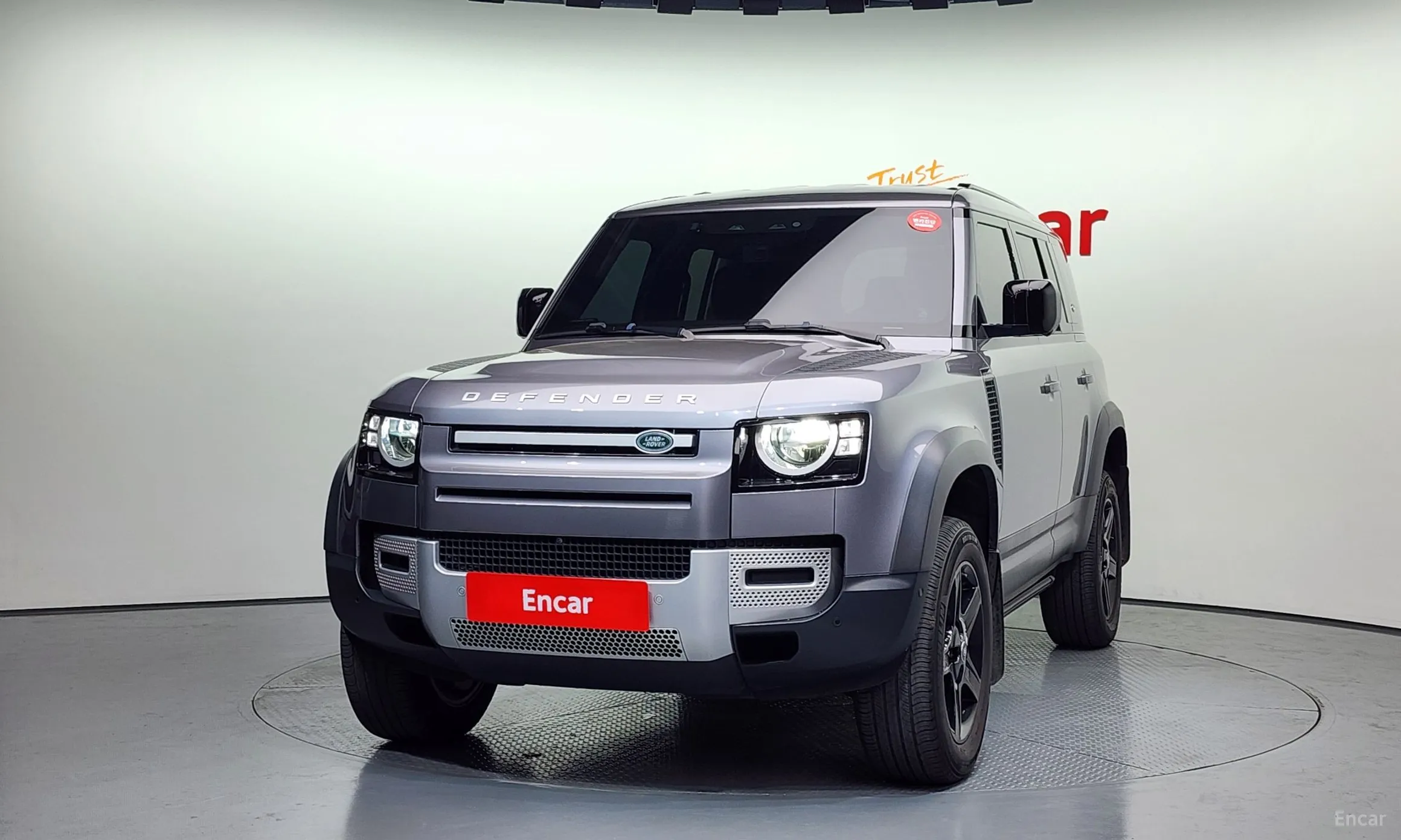 Land Rover Defender (L663)