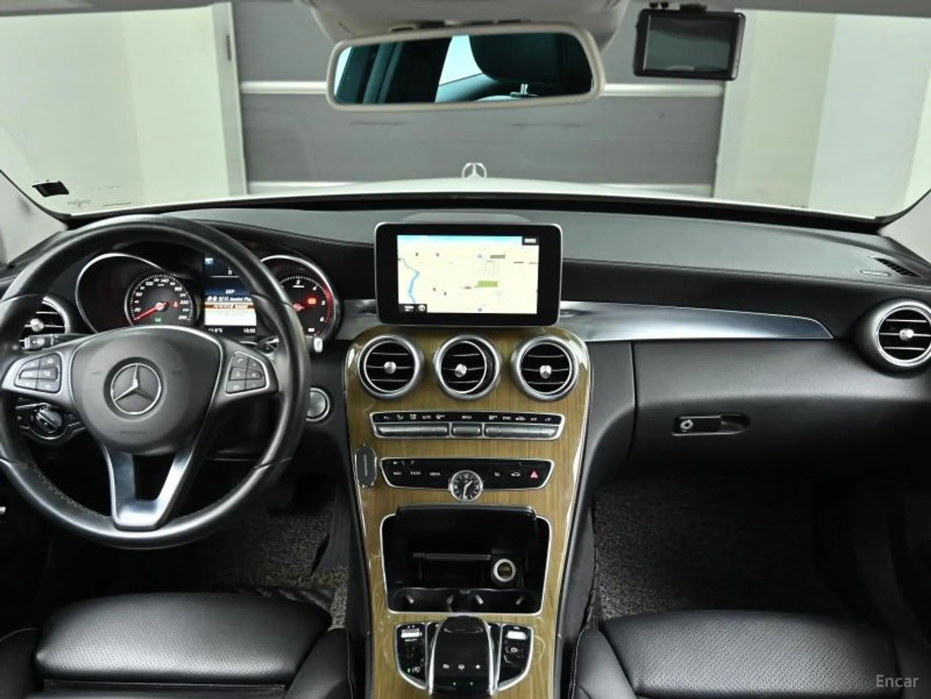 Mercedes Benz C-Class W205 превью 4