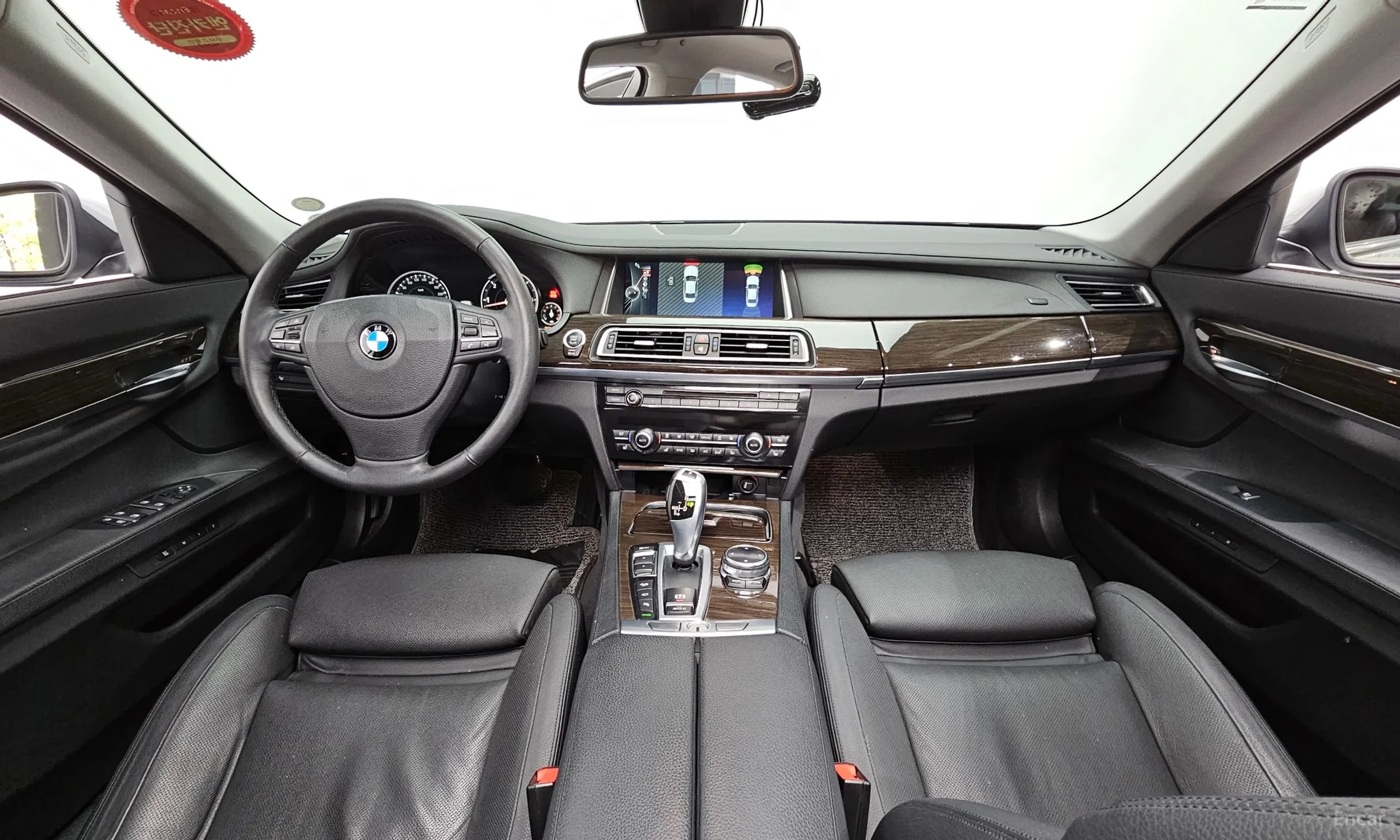 BMW 7 Series (F01) превью 4