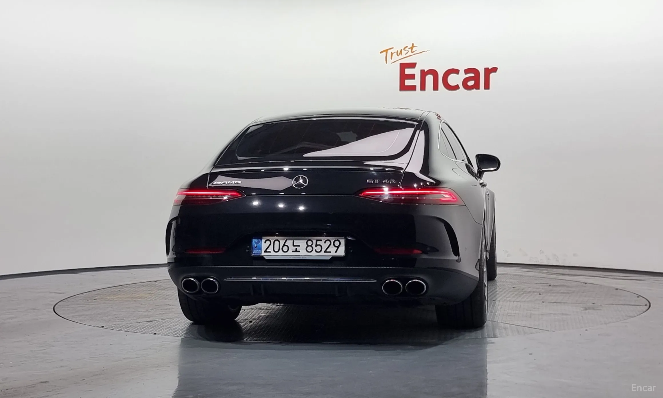 Mercedes Benz AMG GT превью 3