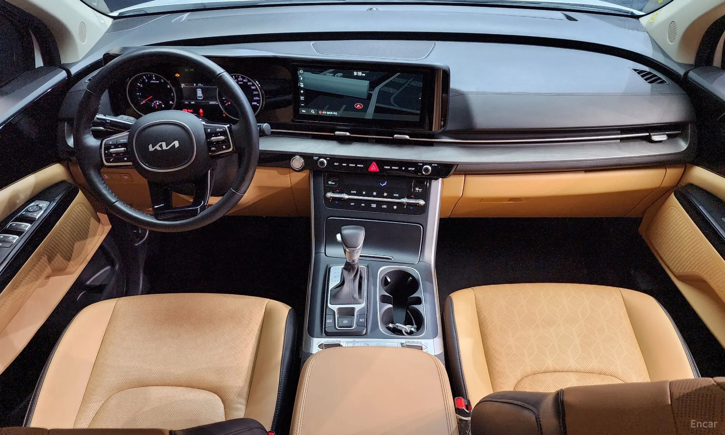 Kia Carnival Gen 4 превью 4
