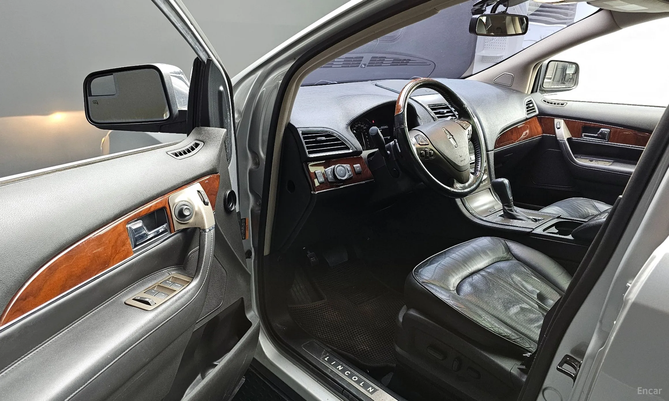 Lincoln New MKX превью 10