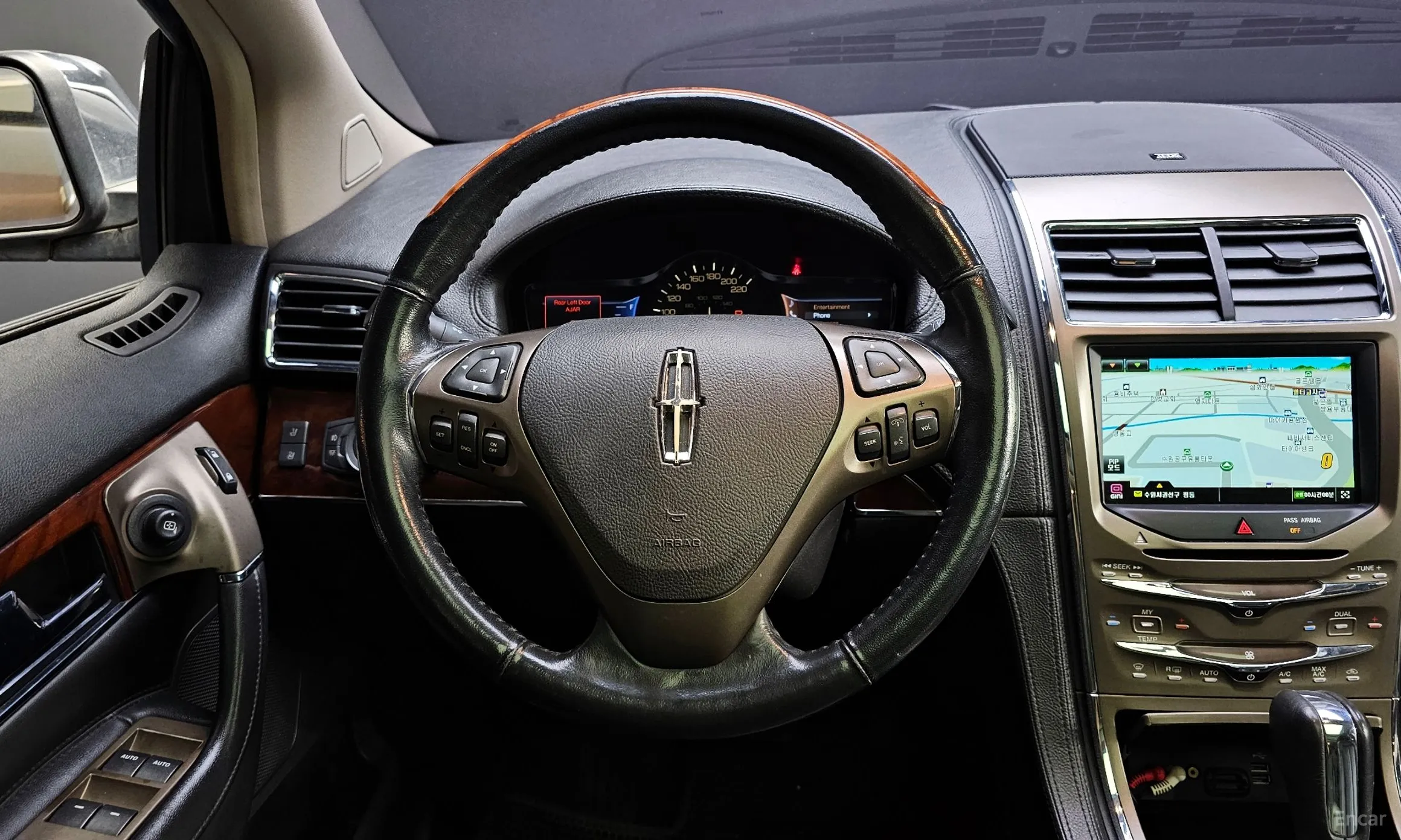 Lincoln New MKX превью 13