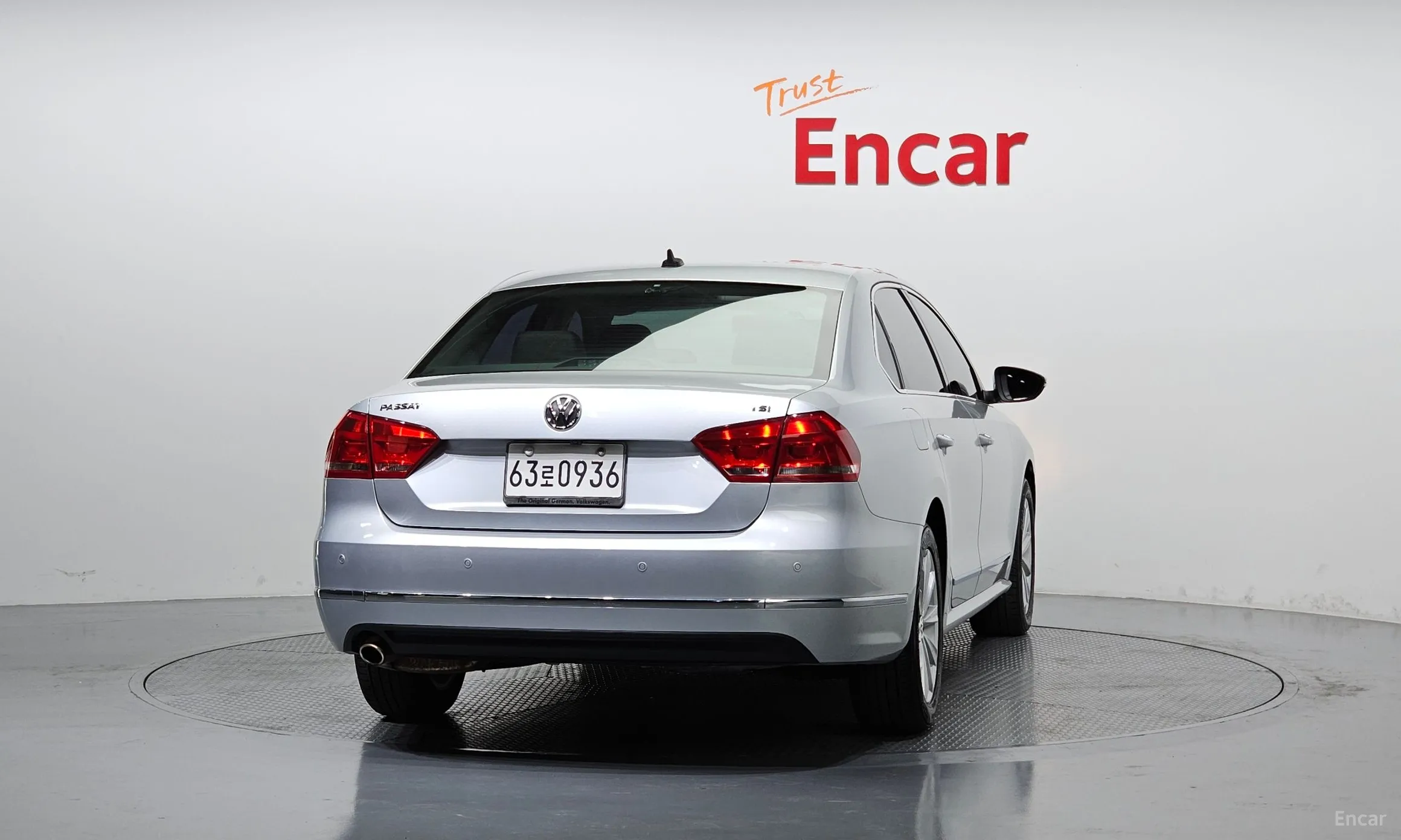 Volkswagen The New Passat превью 3