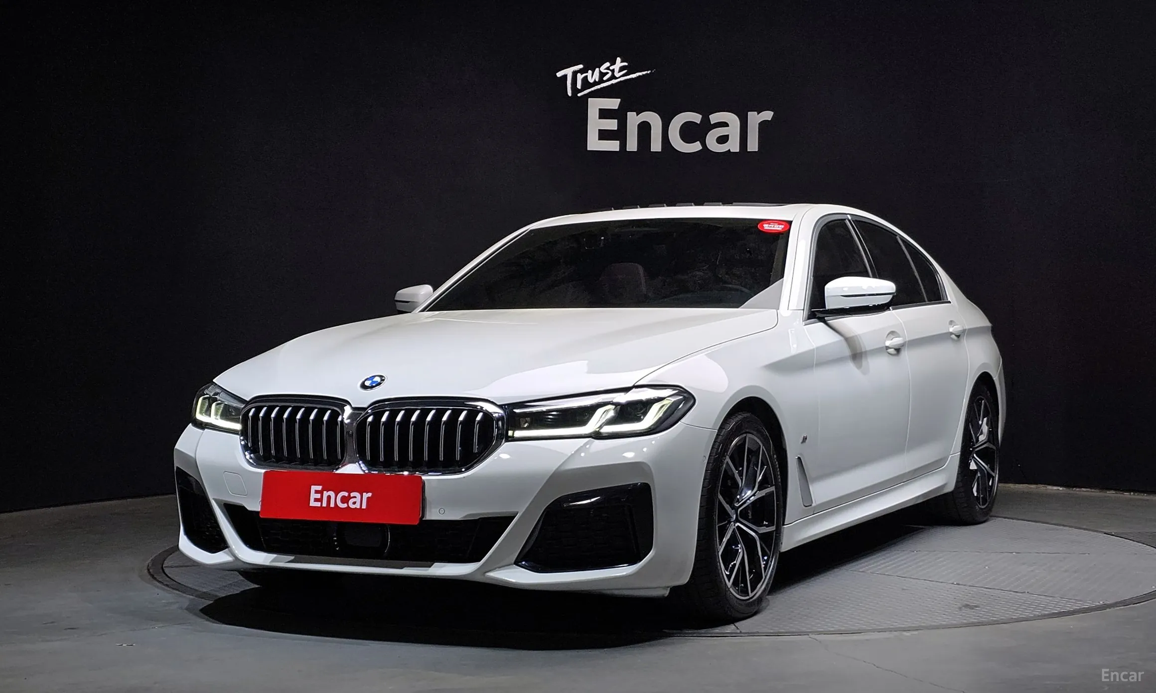 BMW 5 Series (G30)