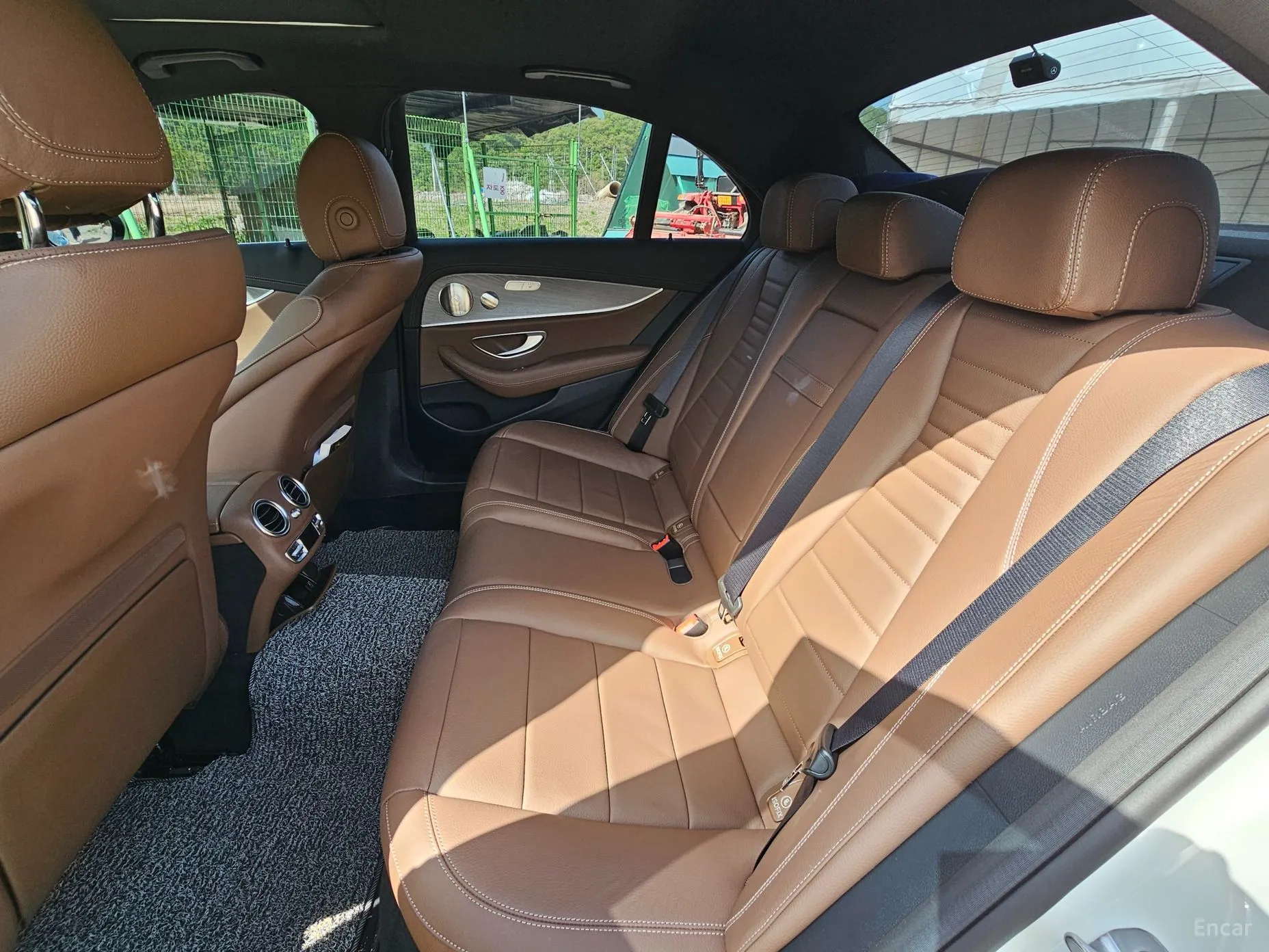 Mercedes Benz E-Class W213 превью 11