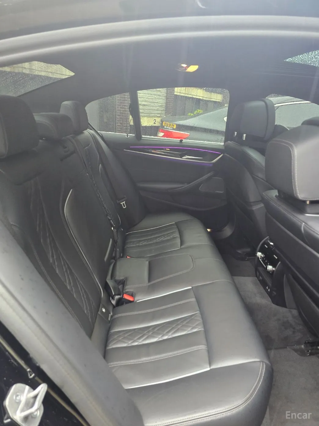 BMW 5 Series (G30) превью 6