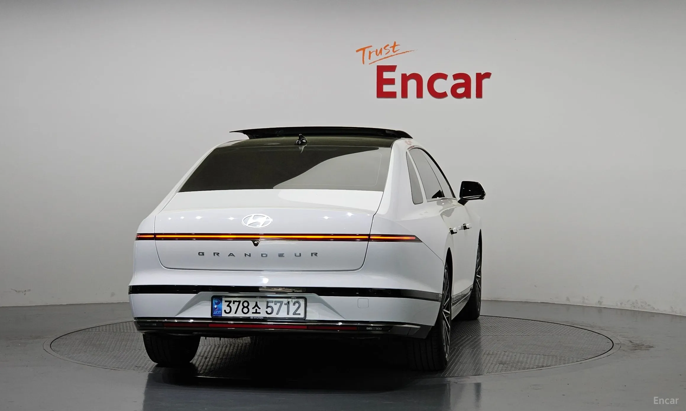 Hyundai Grandeur (GN7) превью 3