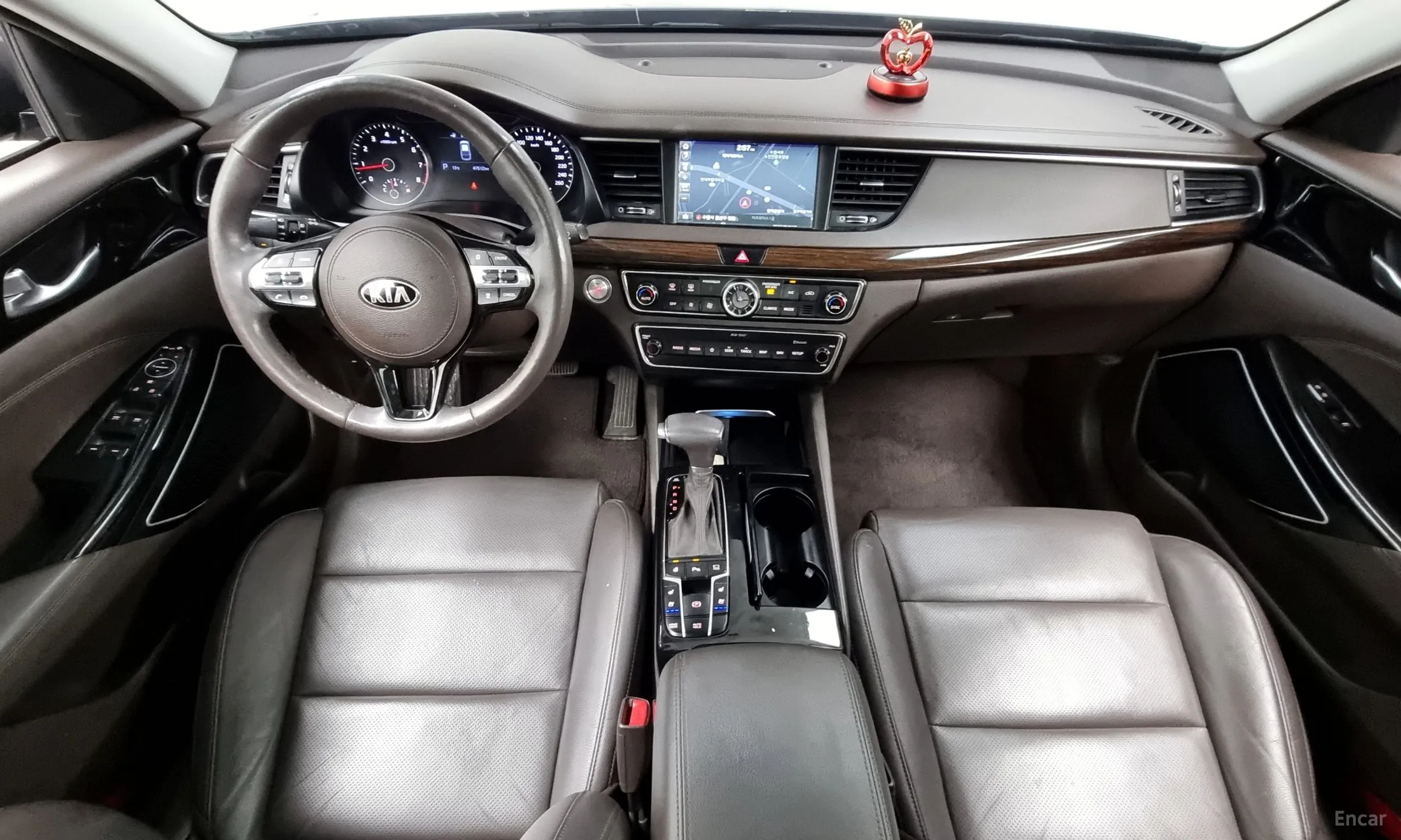 Kia K7 превью 4