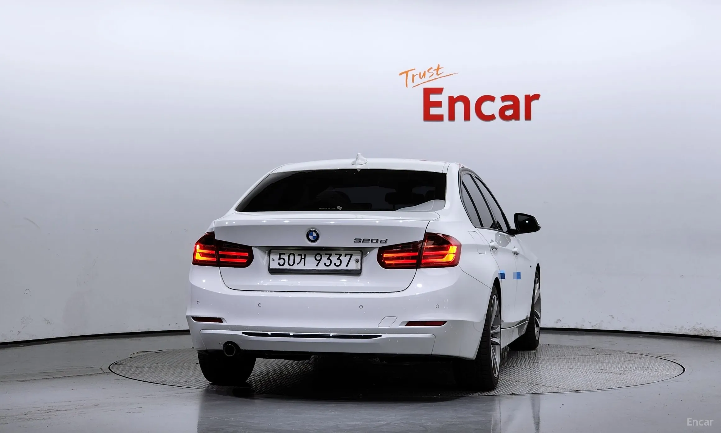 BMW 3 Series (F30) превью 3