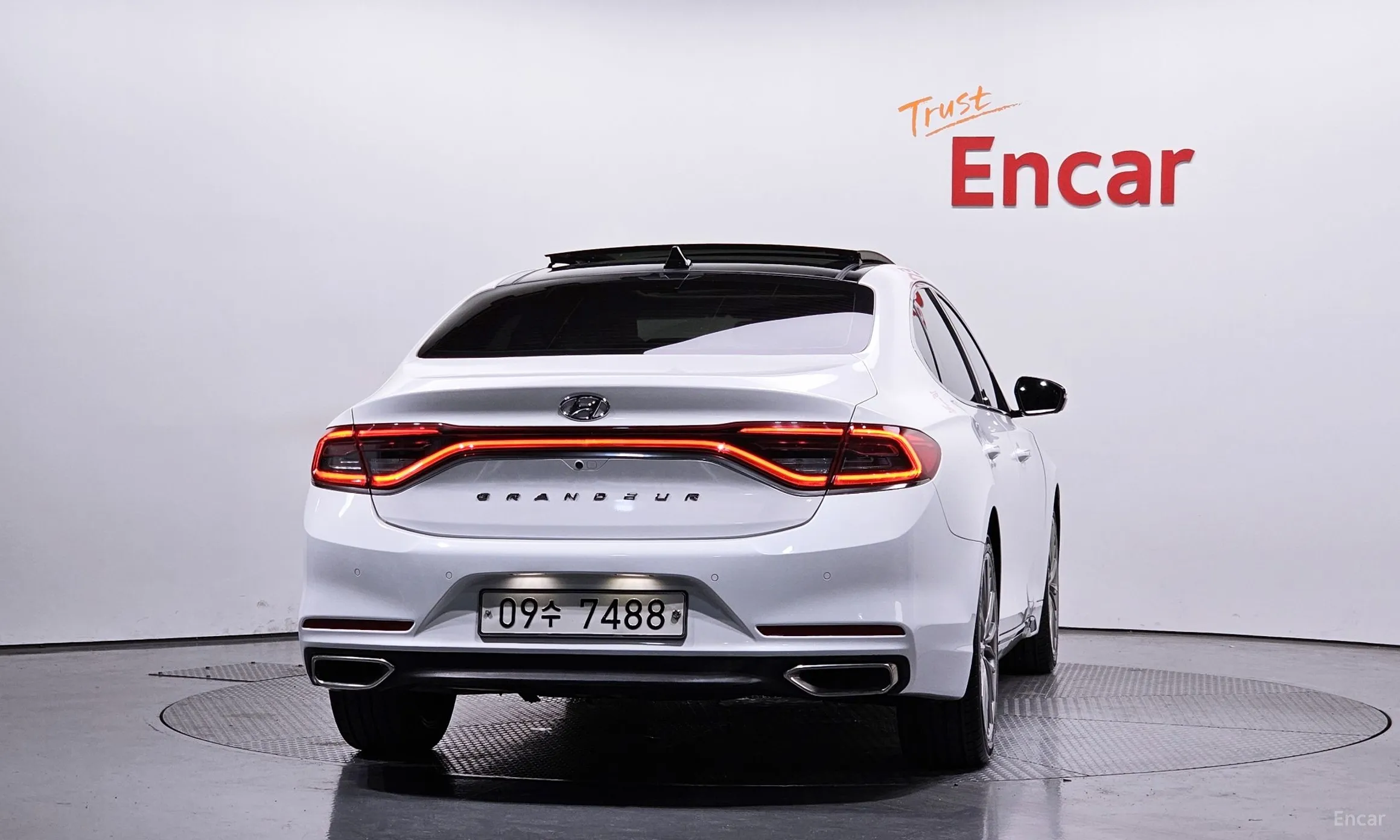 Hyundai Grandeur IG превью 3