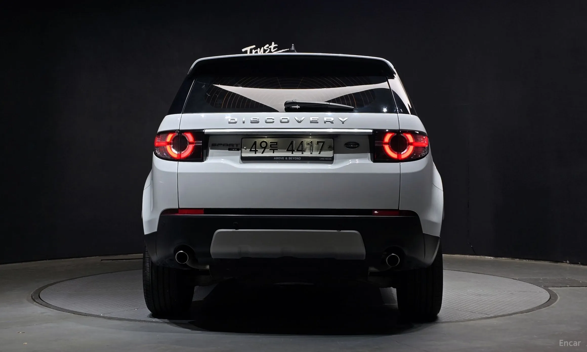 Land Rover Discovery Sports превью 3