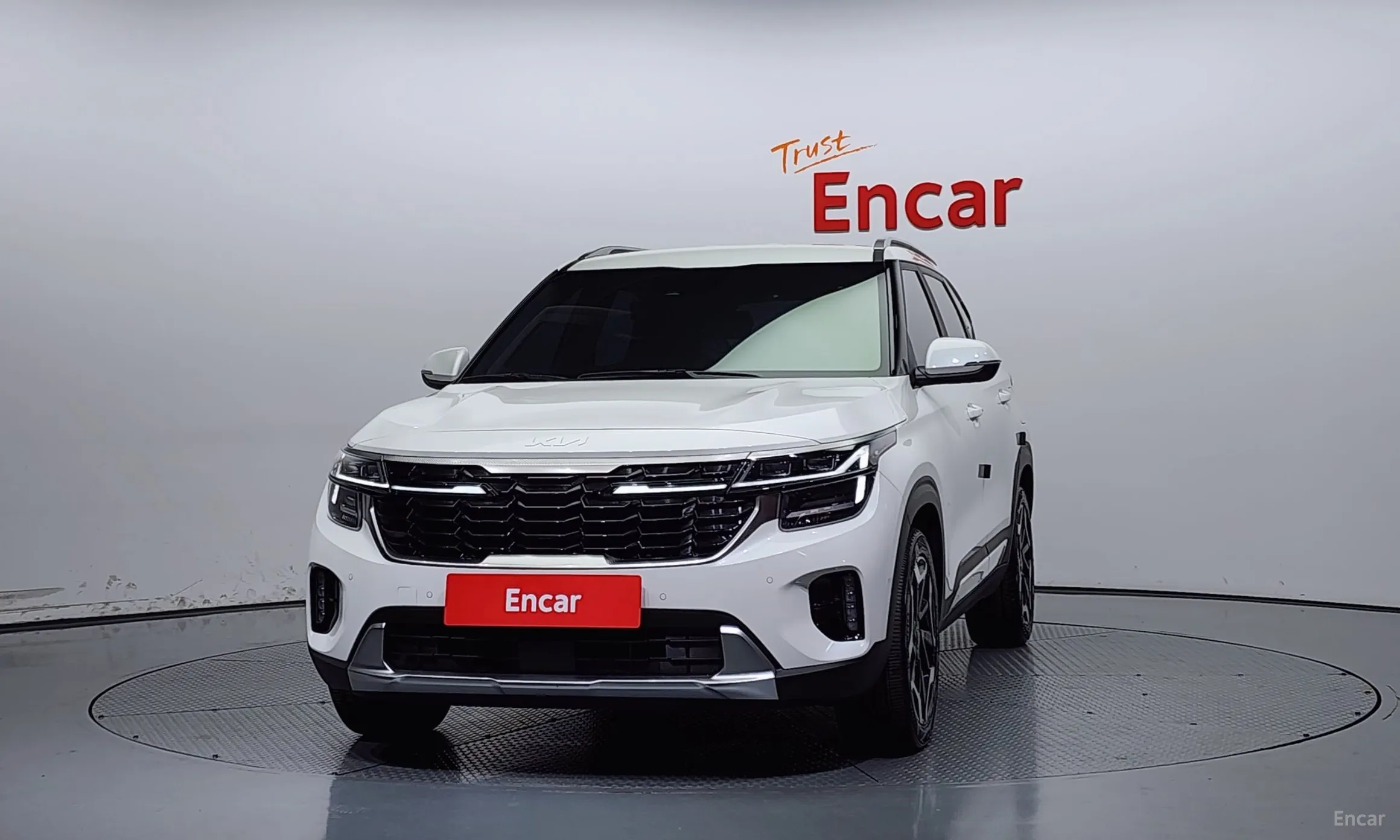 Kia Seltos превью 2