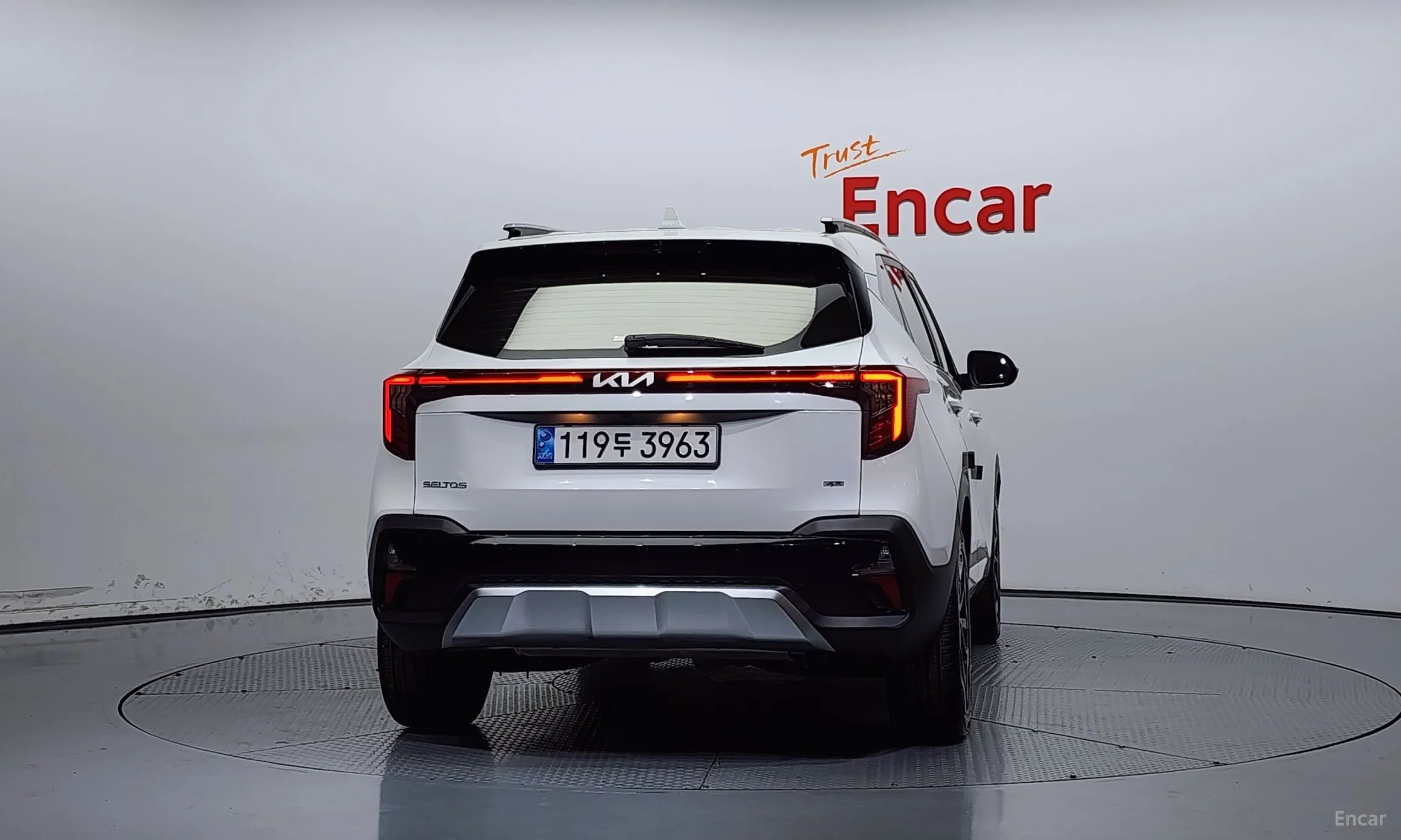 Kia Seltos превью 3