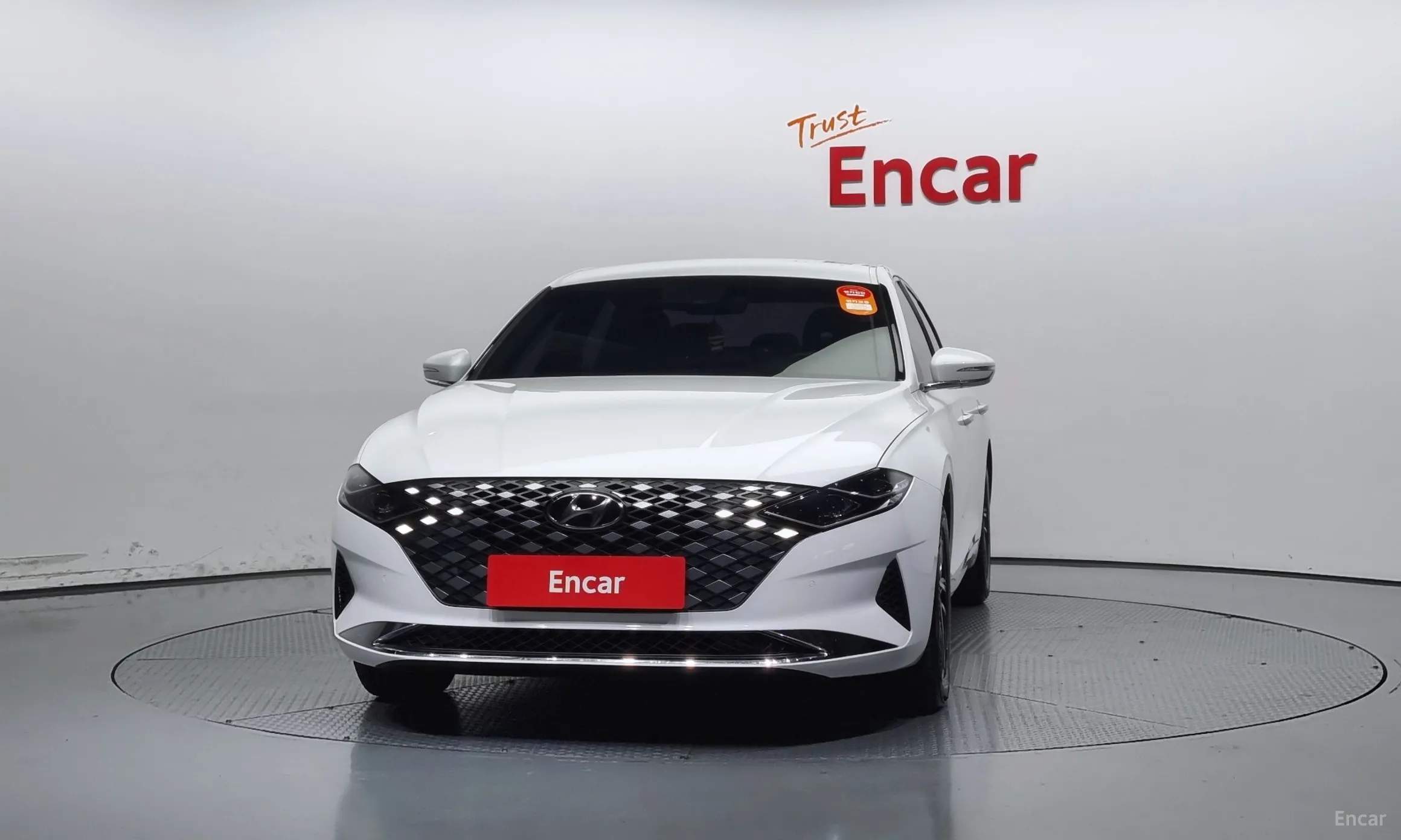 Hyundai Grandeur IG превью 2