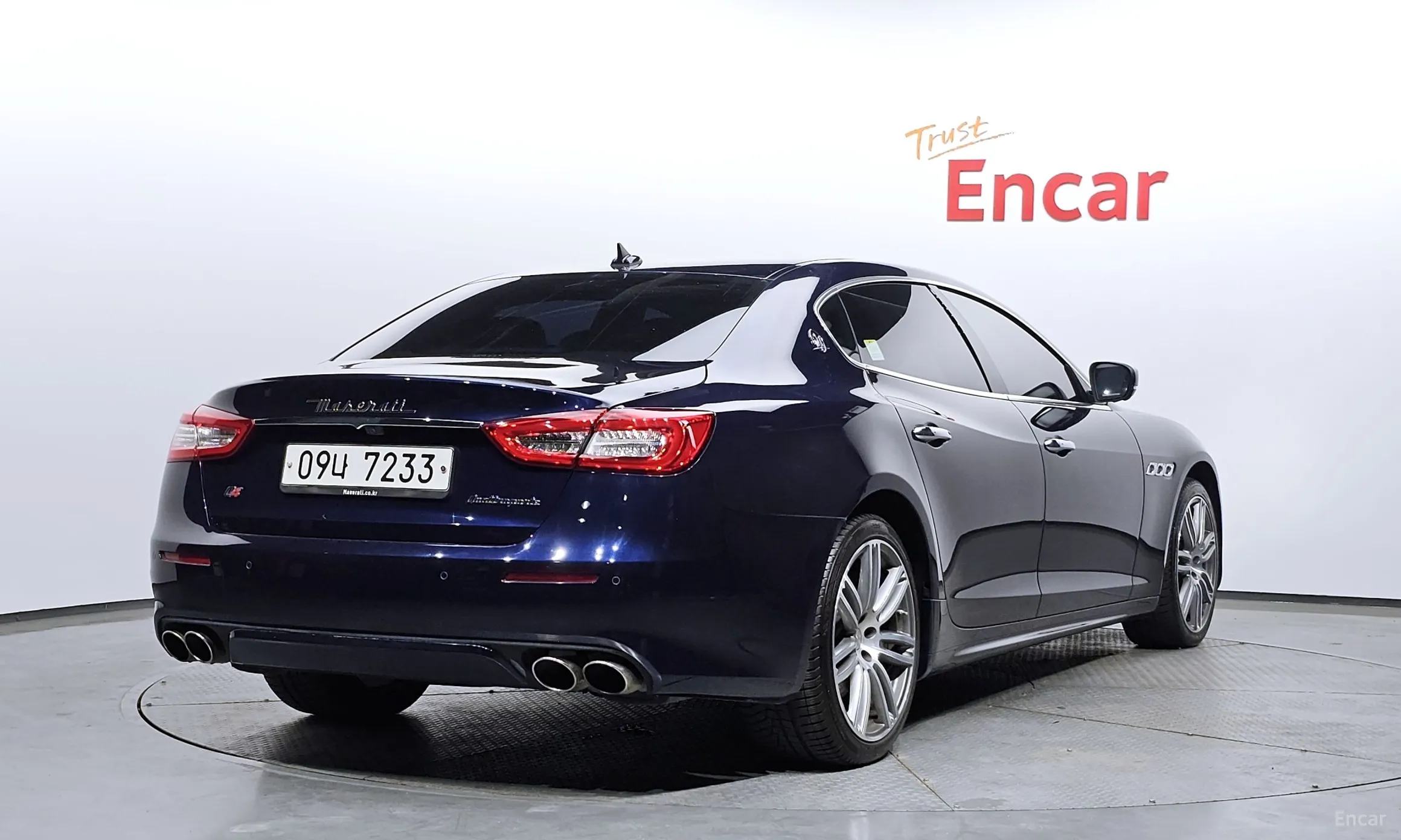 Maserati Quattroporte превью 2