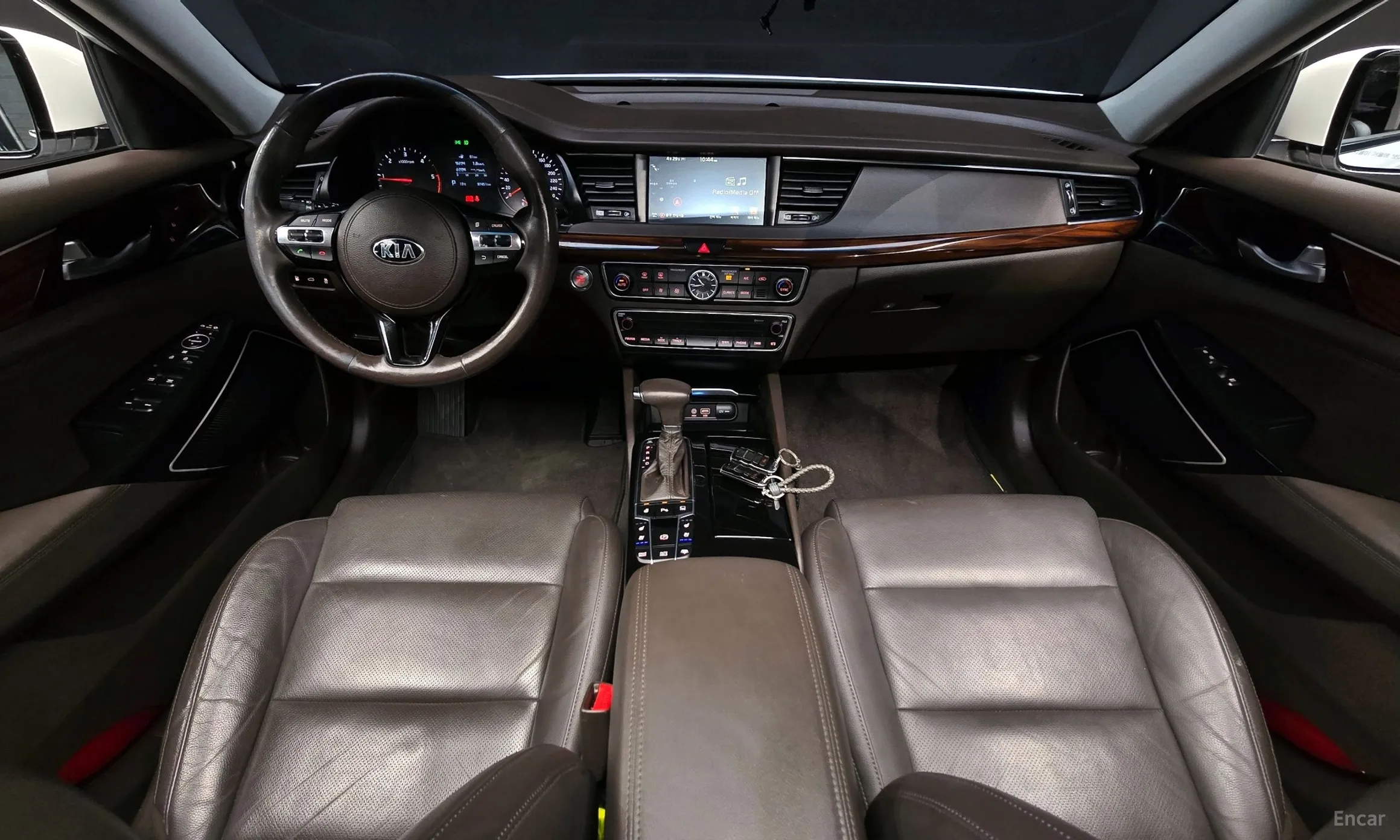Kia K7 превью 4