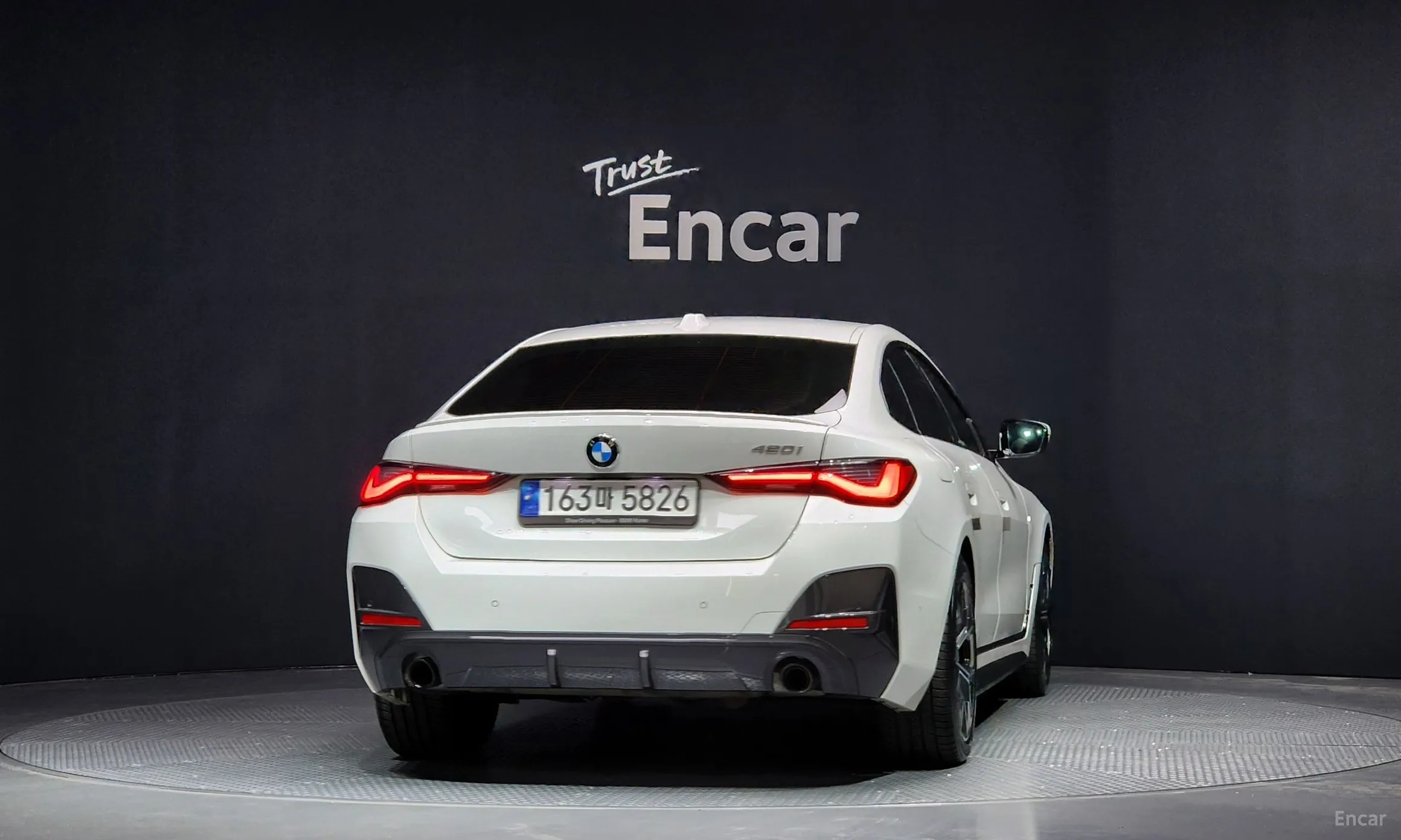 BMW Series 4 (G22) превью 3