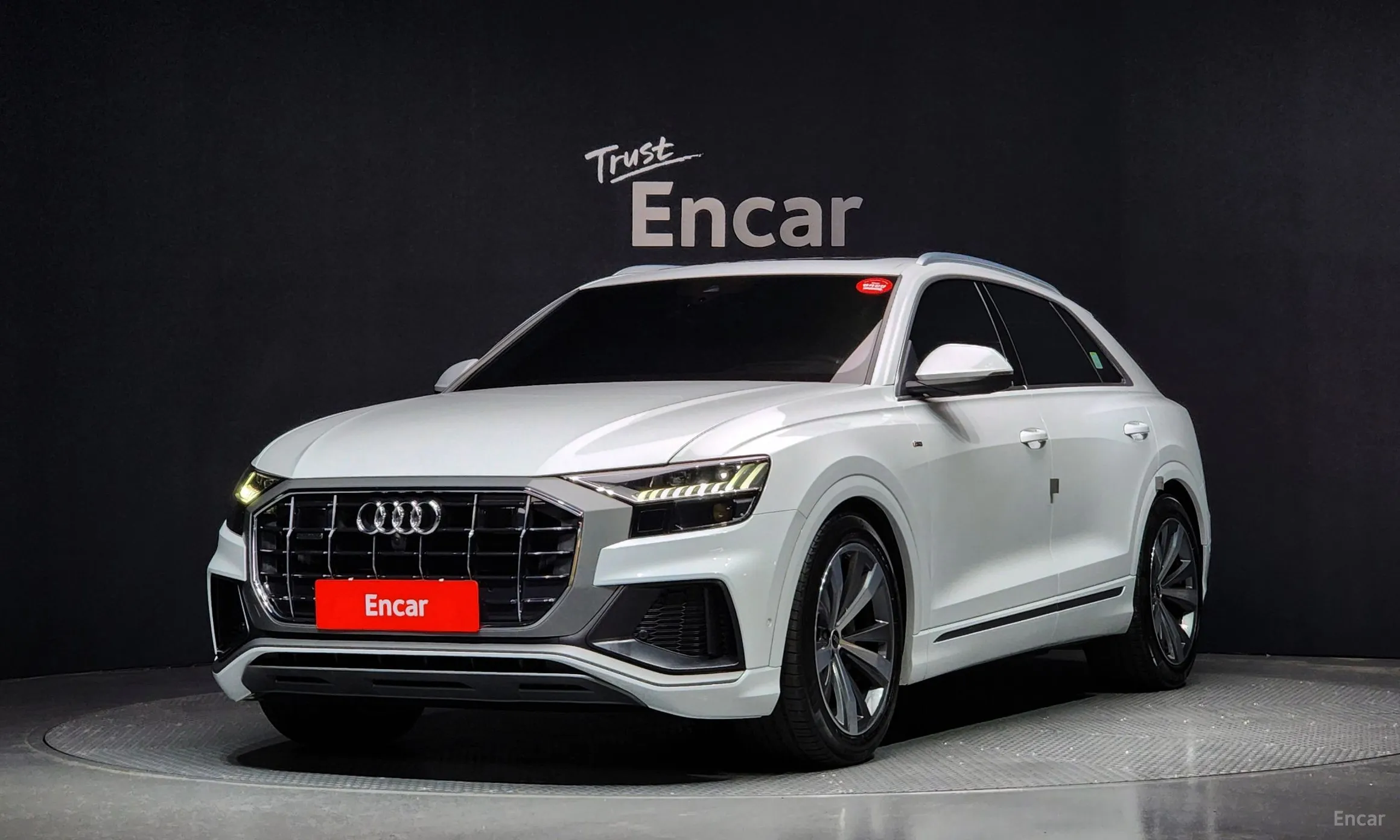 Audi Q8 (4M)