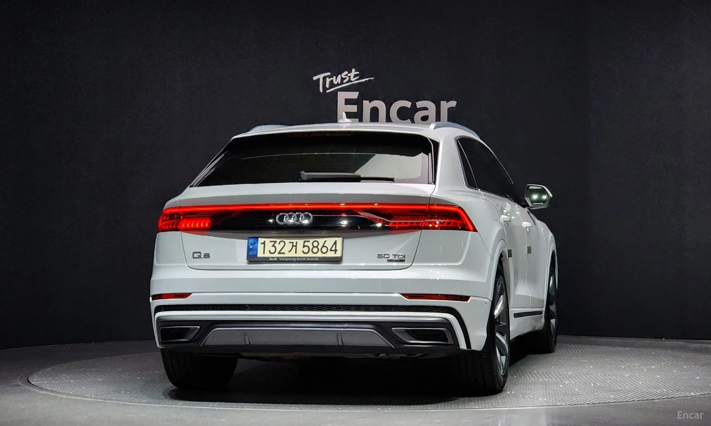 Audi Q8 (4M) превью 3