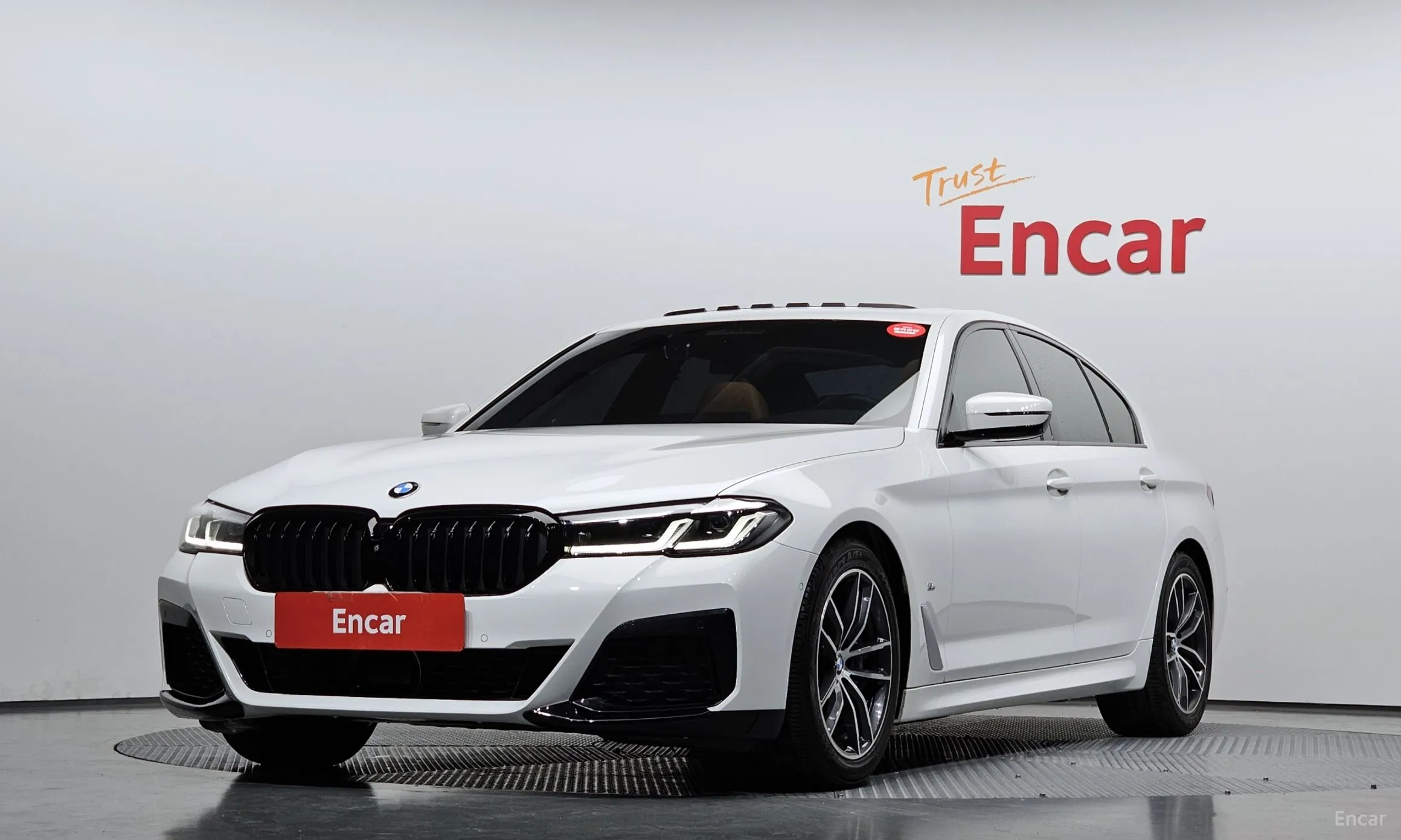 BMW 5 Series (G30)