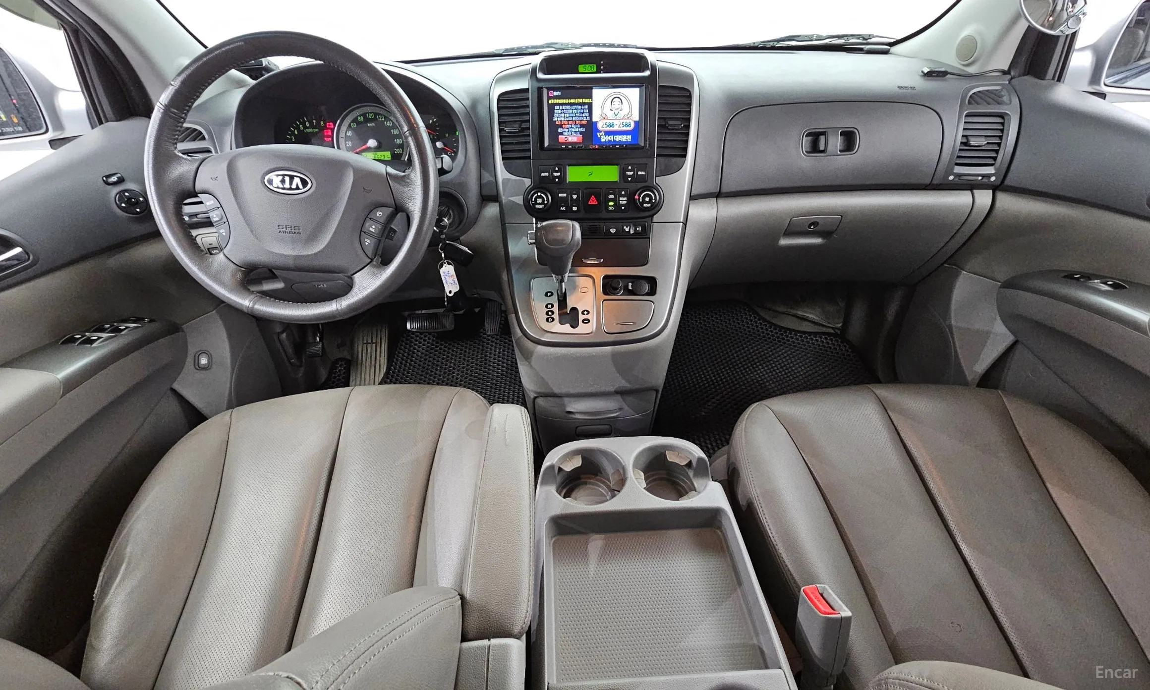 Kia Grand Carnival превью 4