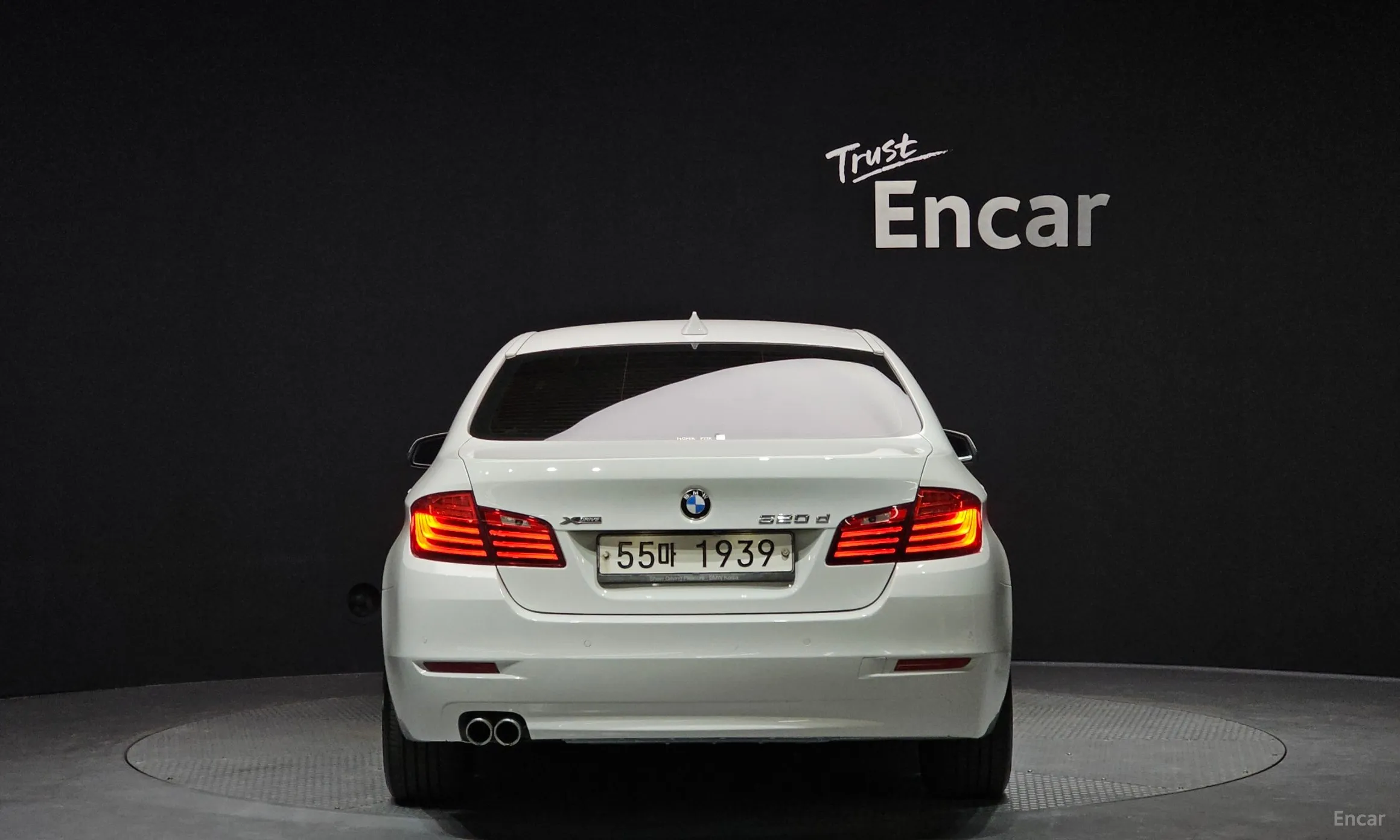 BMW 5 Series (F10) превью 3