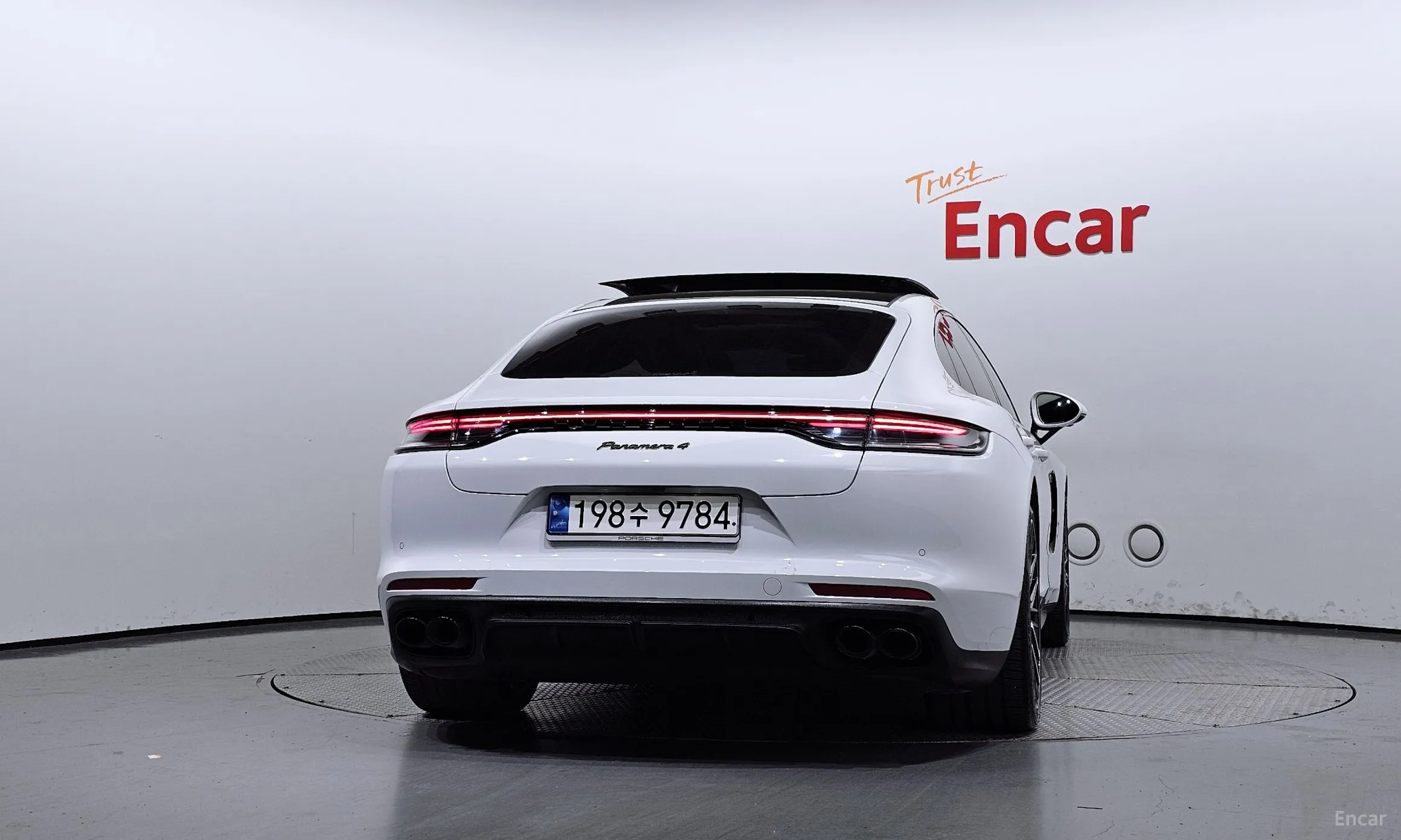 Porsche Panamera (971) превью 3