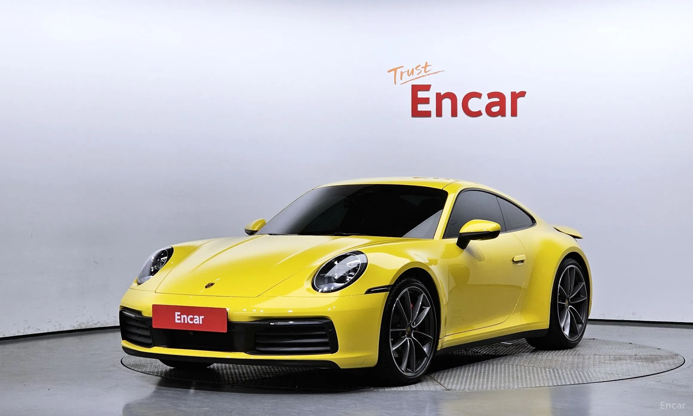 Porsche 911 (992)