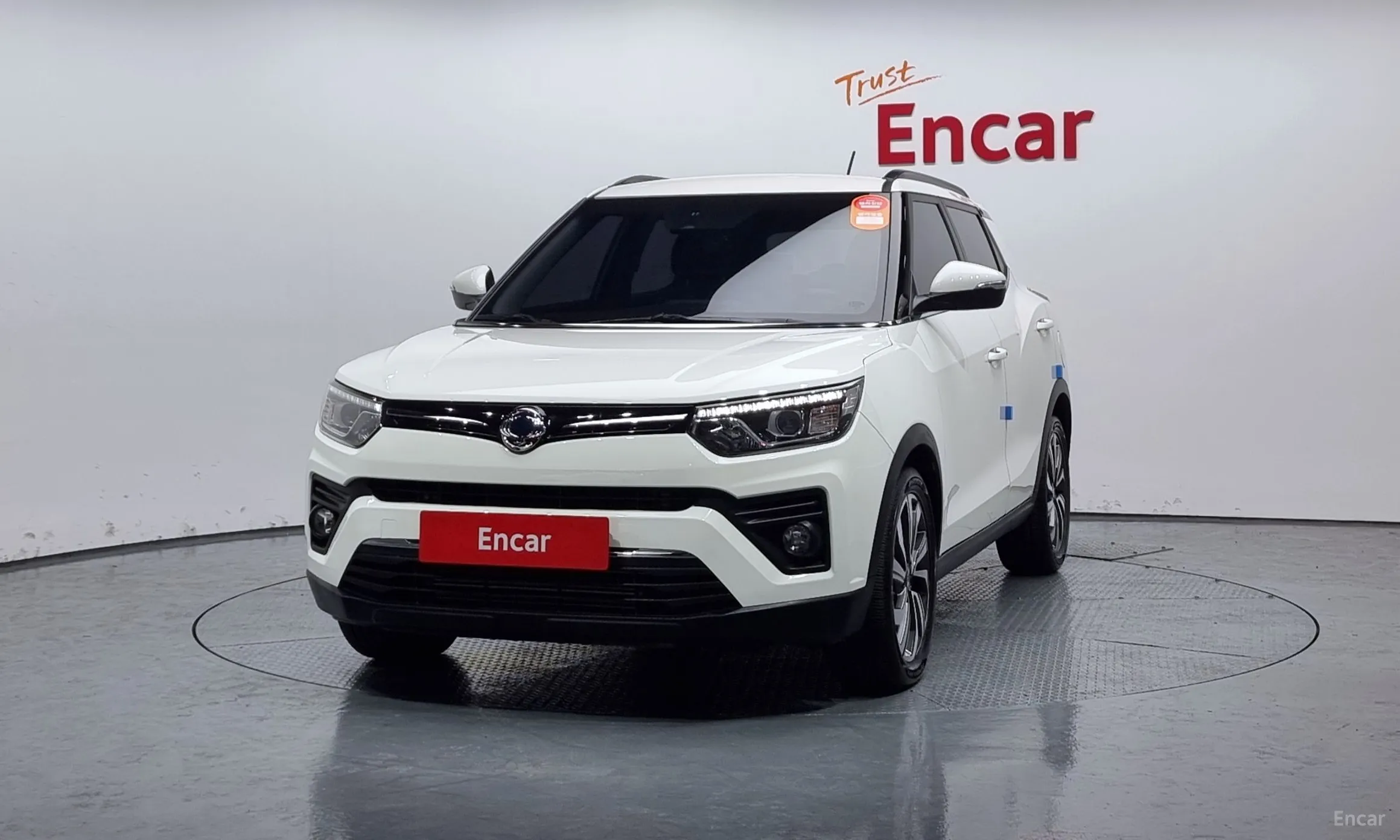 KG Mobility (SsangYong) Berry New Tivoli превью 2