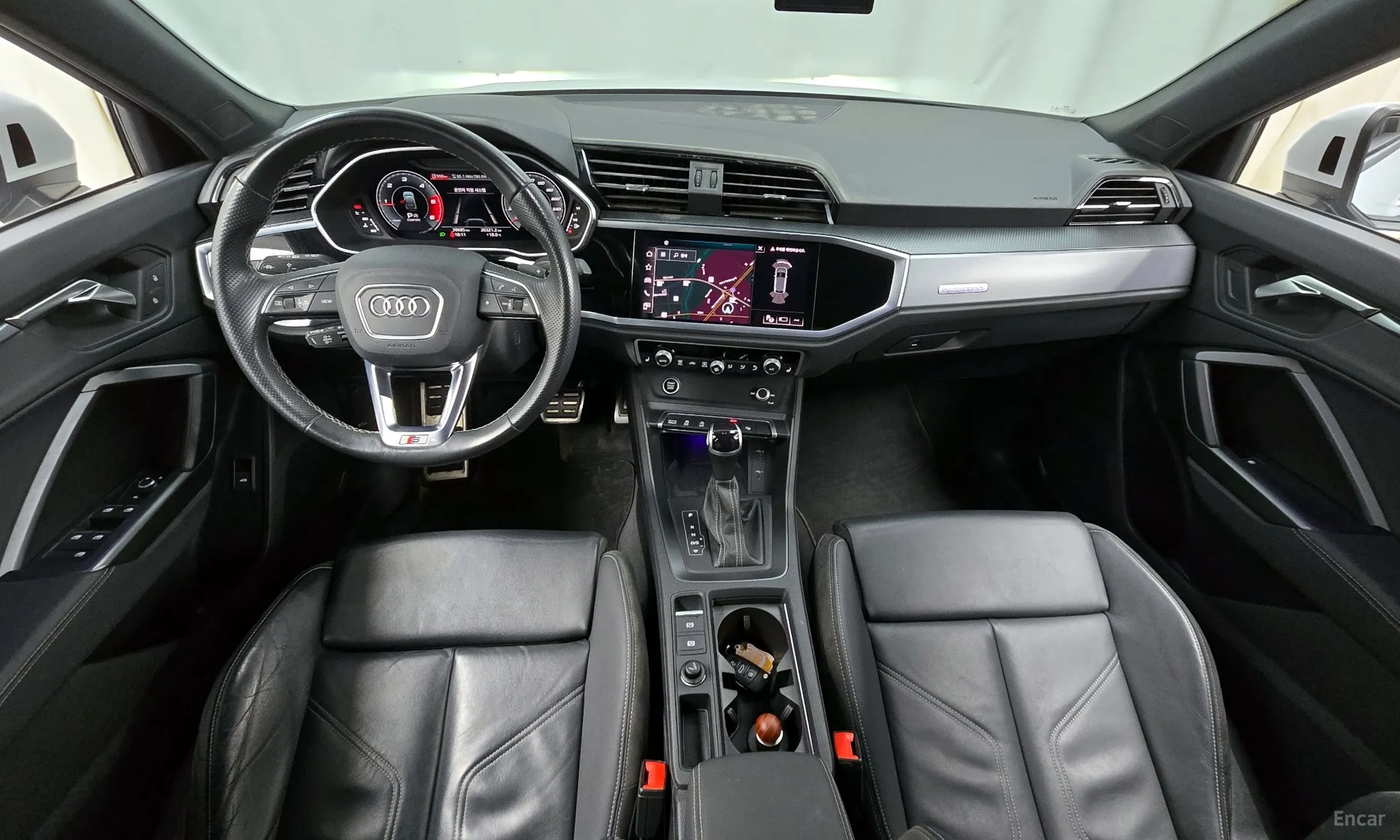 Audi Q3 (F3) превью 4