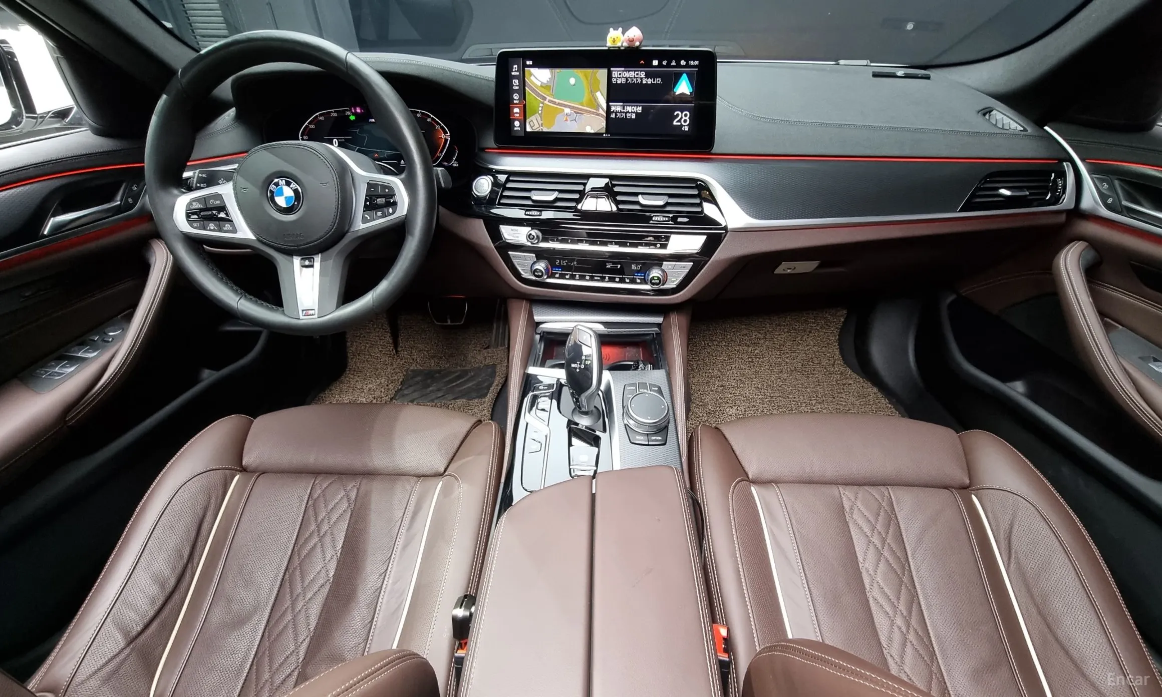 BMW 5 Series (G30) превью 4