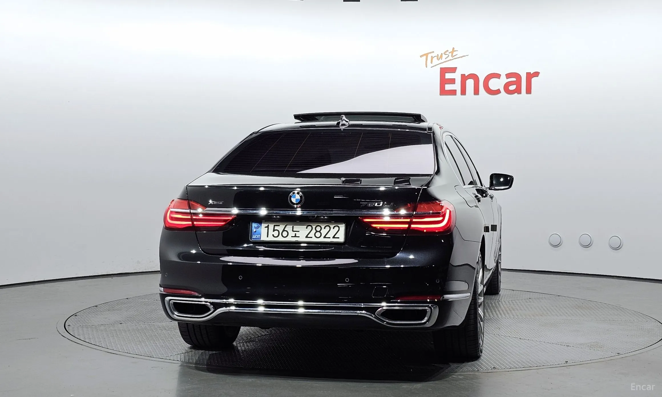 BMW 7 Series (G11) превью 3
