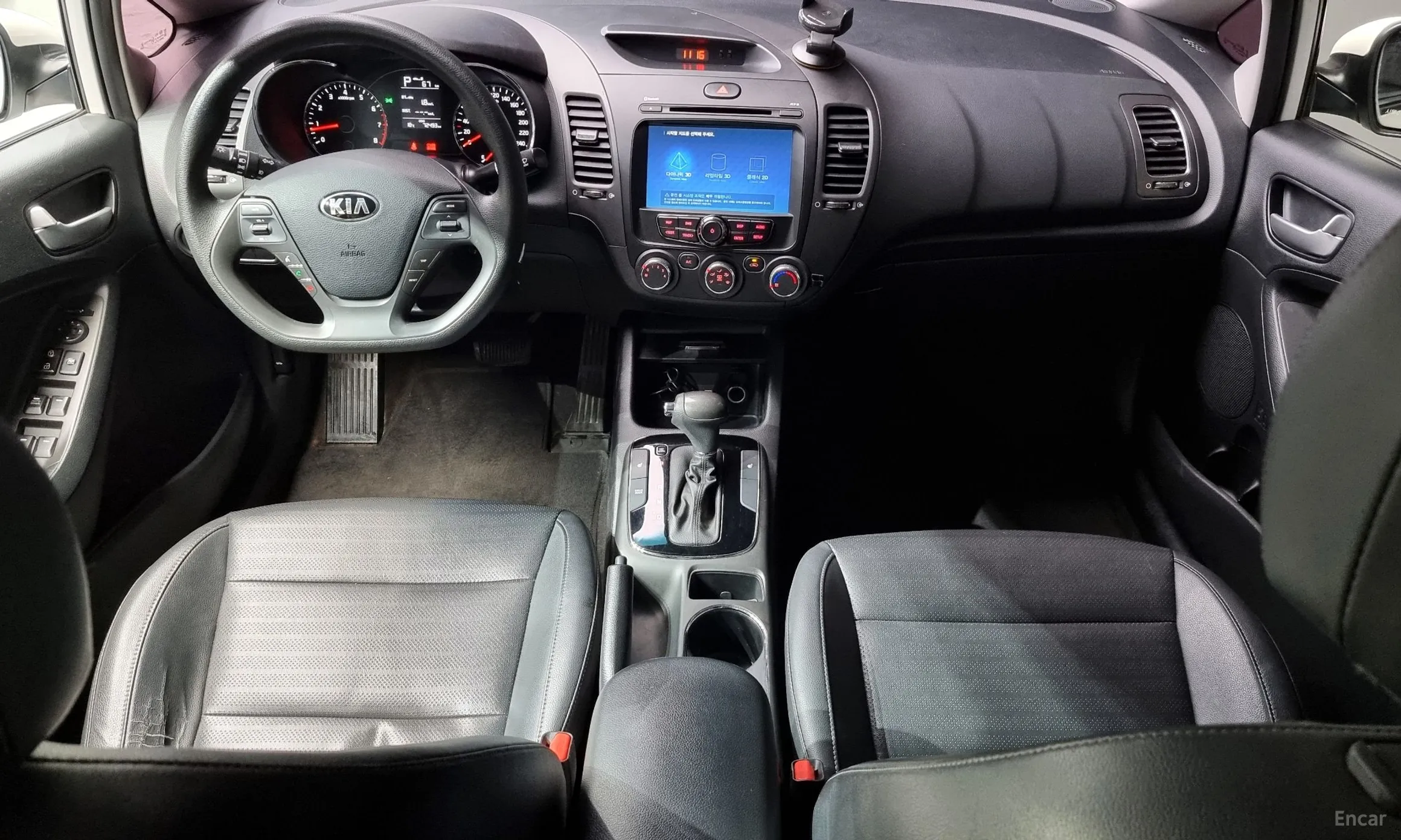 Kia K3 превью 4