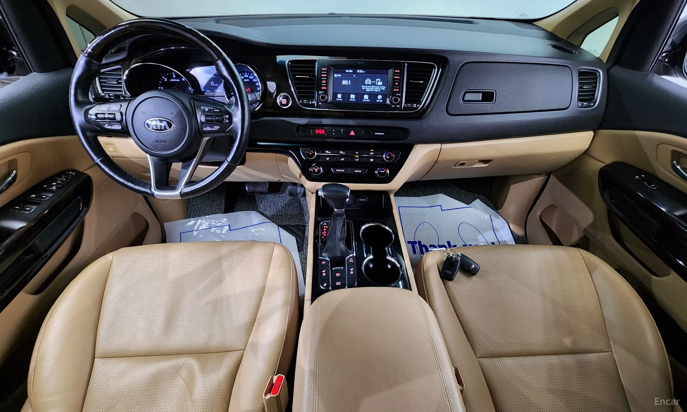 Kia Carnival превью 4