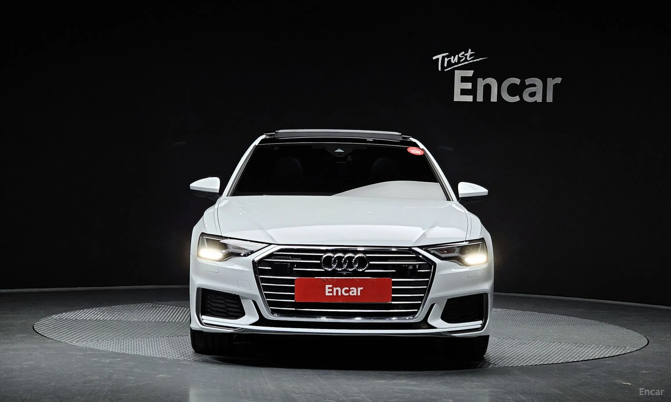 Audi A6 (C8) превью 2