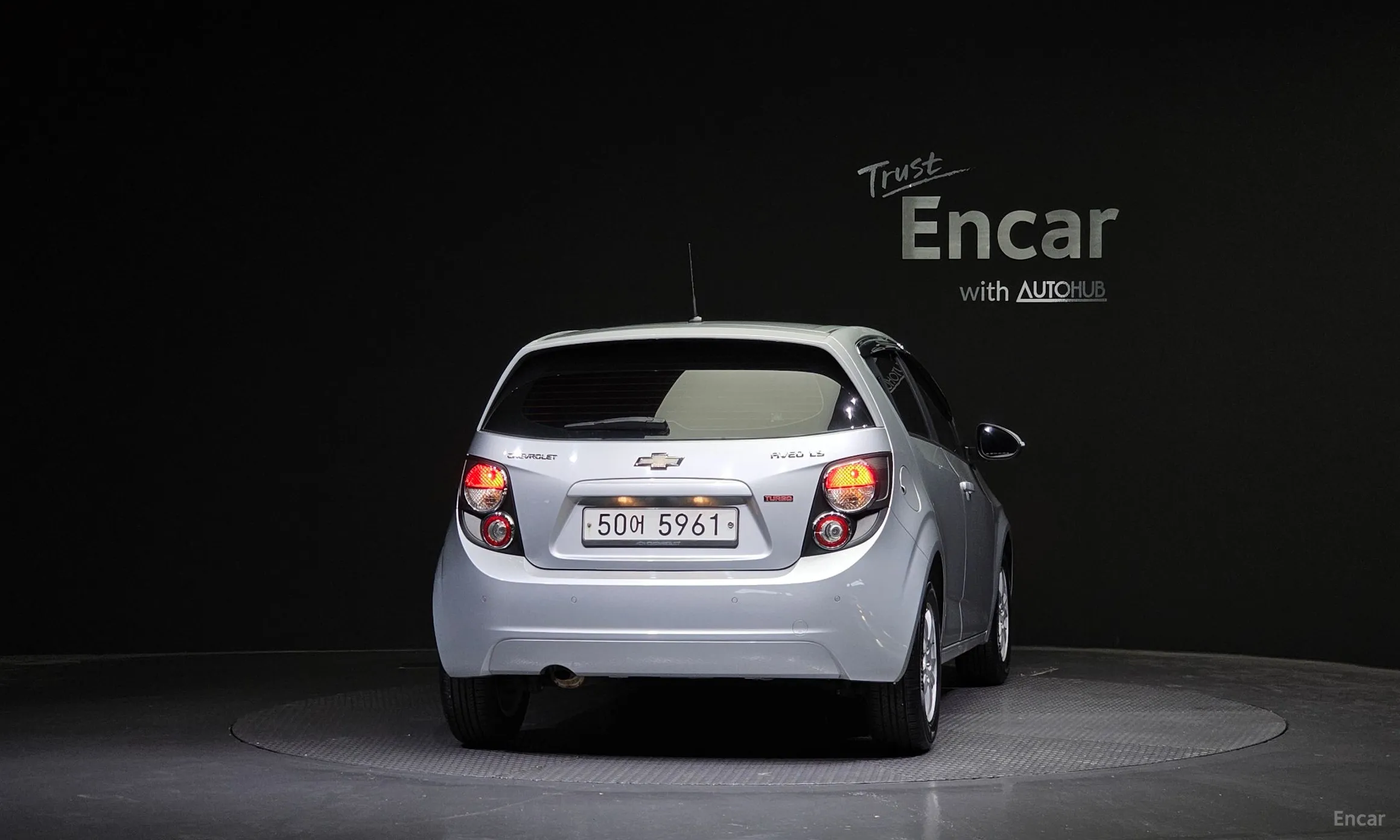 Chevrolet (GM Daewoo) Aveo Hatchback превью 3