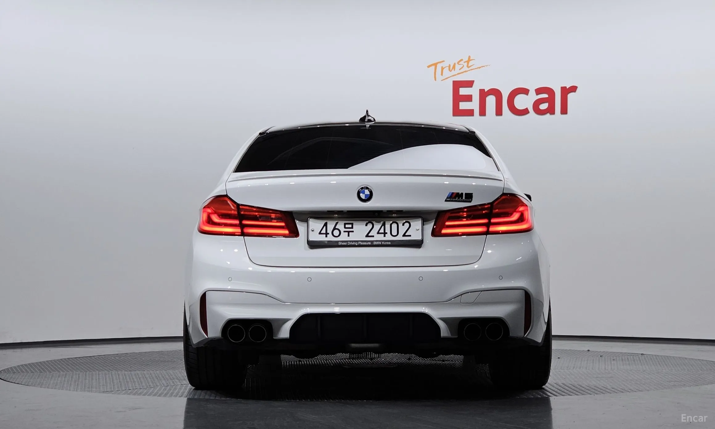 BMW M5 (F90) превью 3