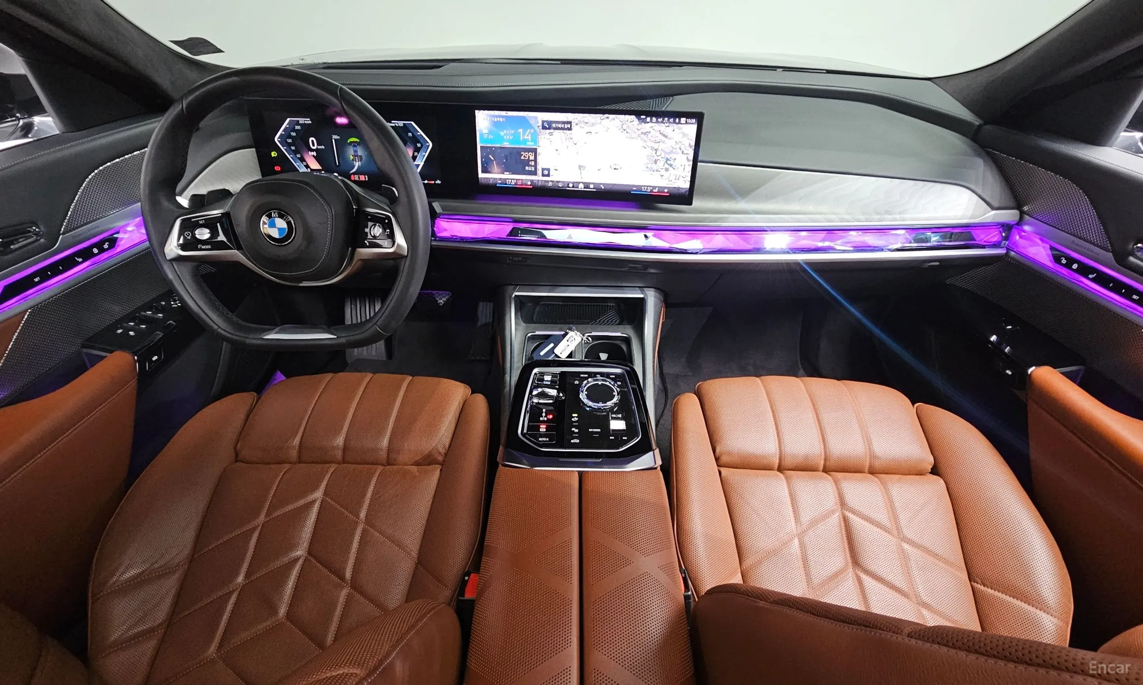 BMW 7 Series (G70) превью 4